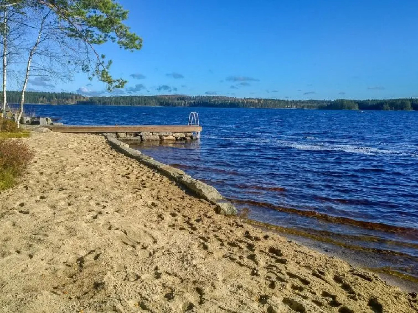 Holiday Home Mustalahden makasiini