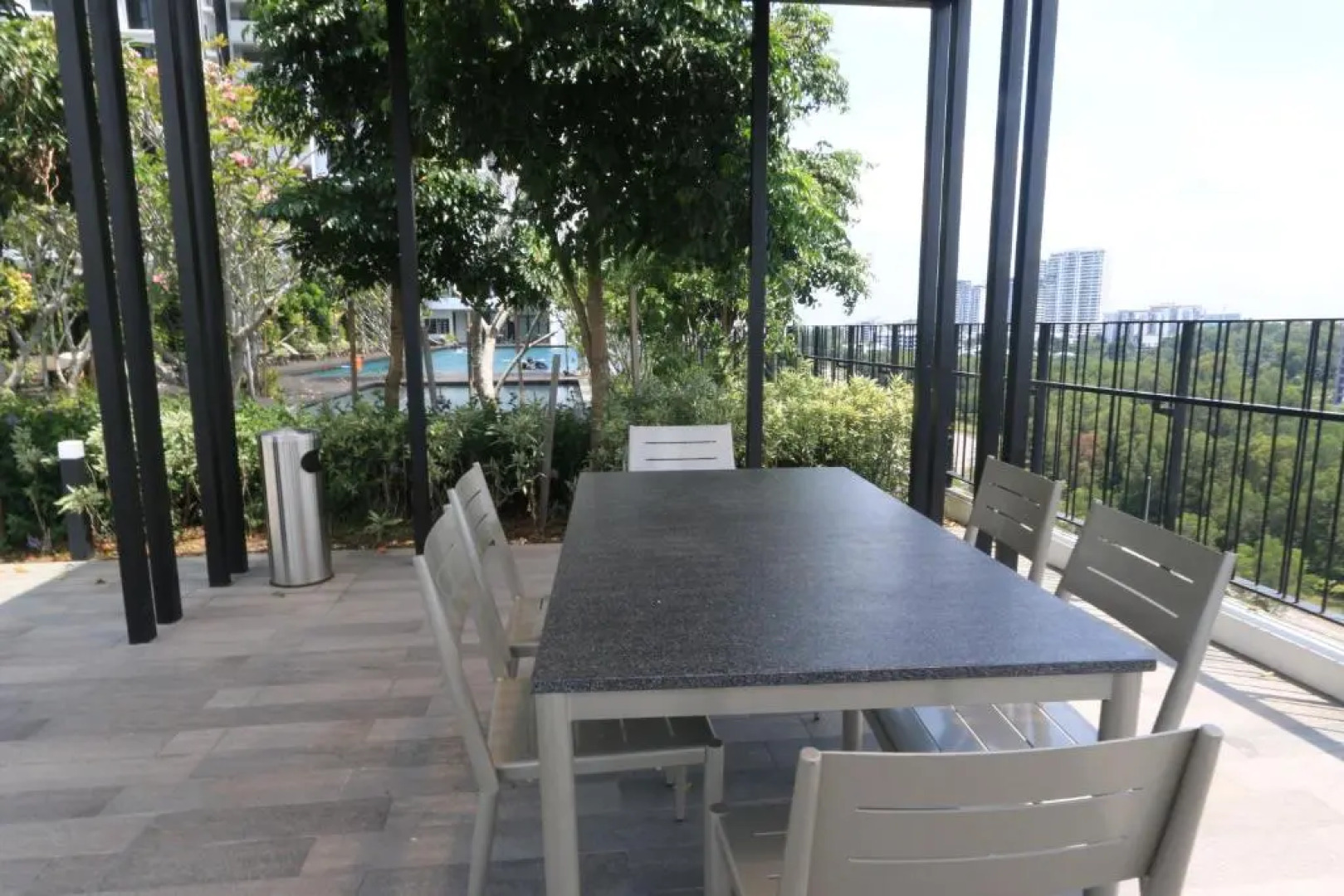 Centrus Soho w Netflix Cyberjaya by IdealHub