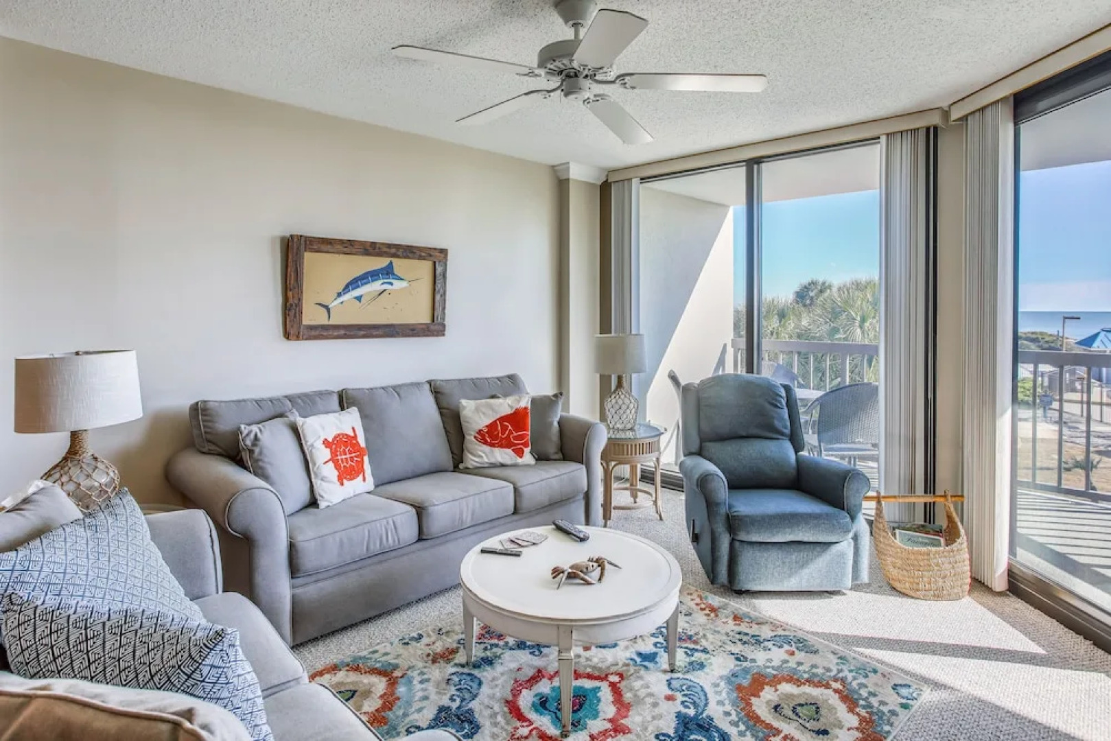 Pawleys Island Condo - Balcony, Pool And Ocean Views