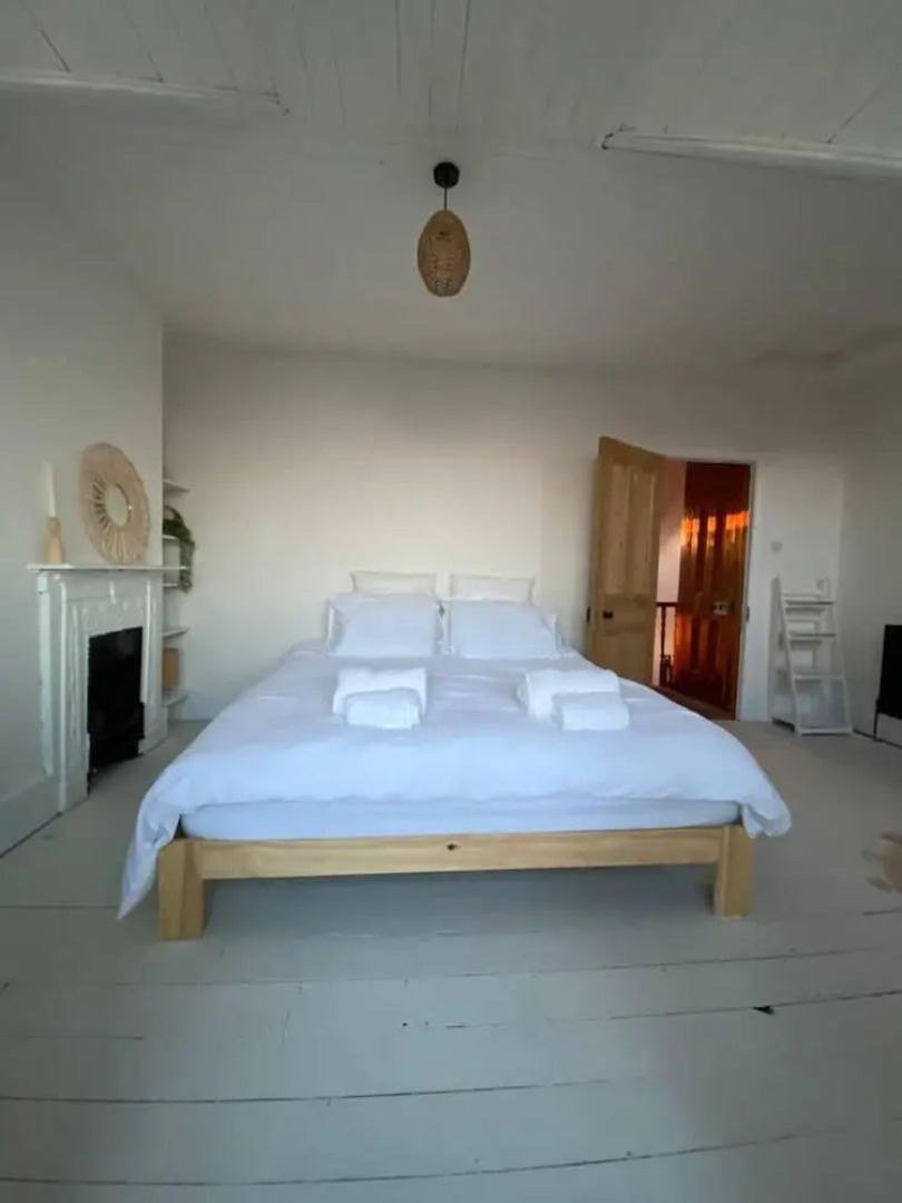 Edwardian Villa by the Sea,coastal Walks,king Beds