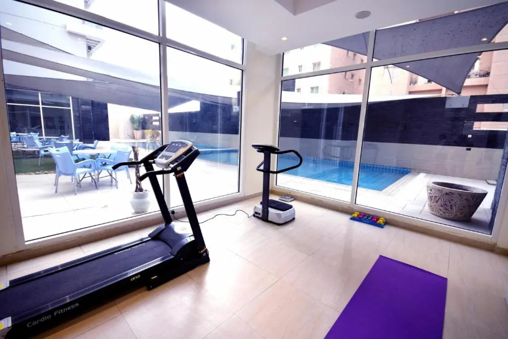 Leaders Plaza Apartments