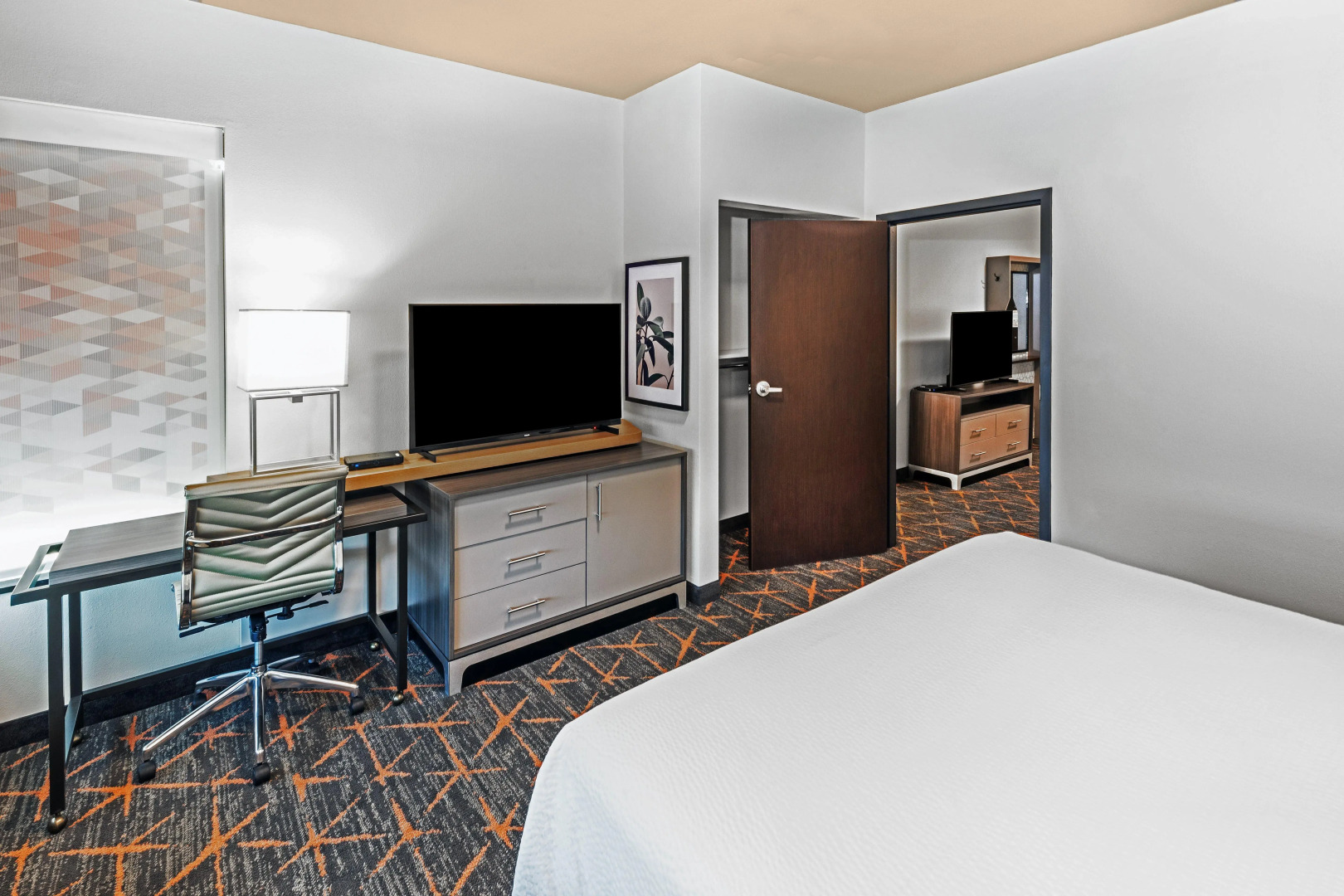 Holiday Inn Hotel & Suites Tulsa South by IHG