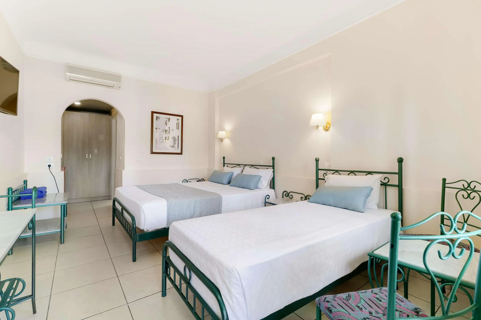 Отель Mare Monte Beach Hotel