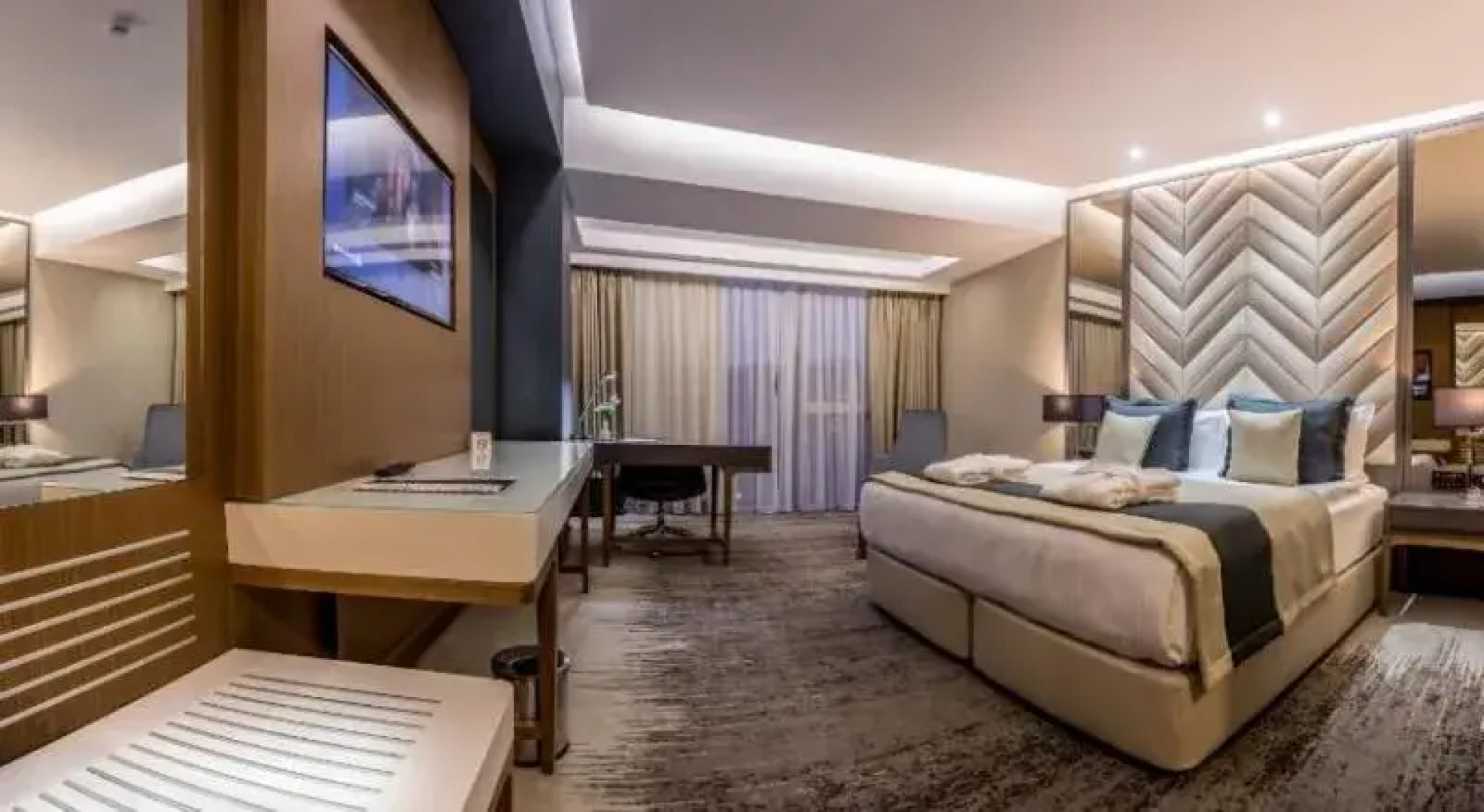 Willmont Hotel & Convention Center