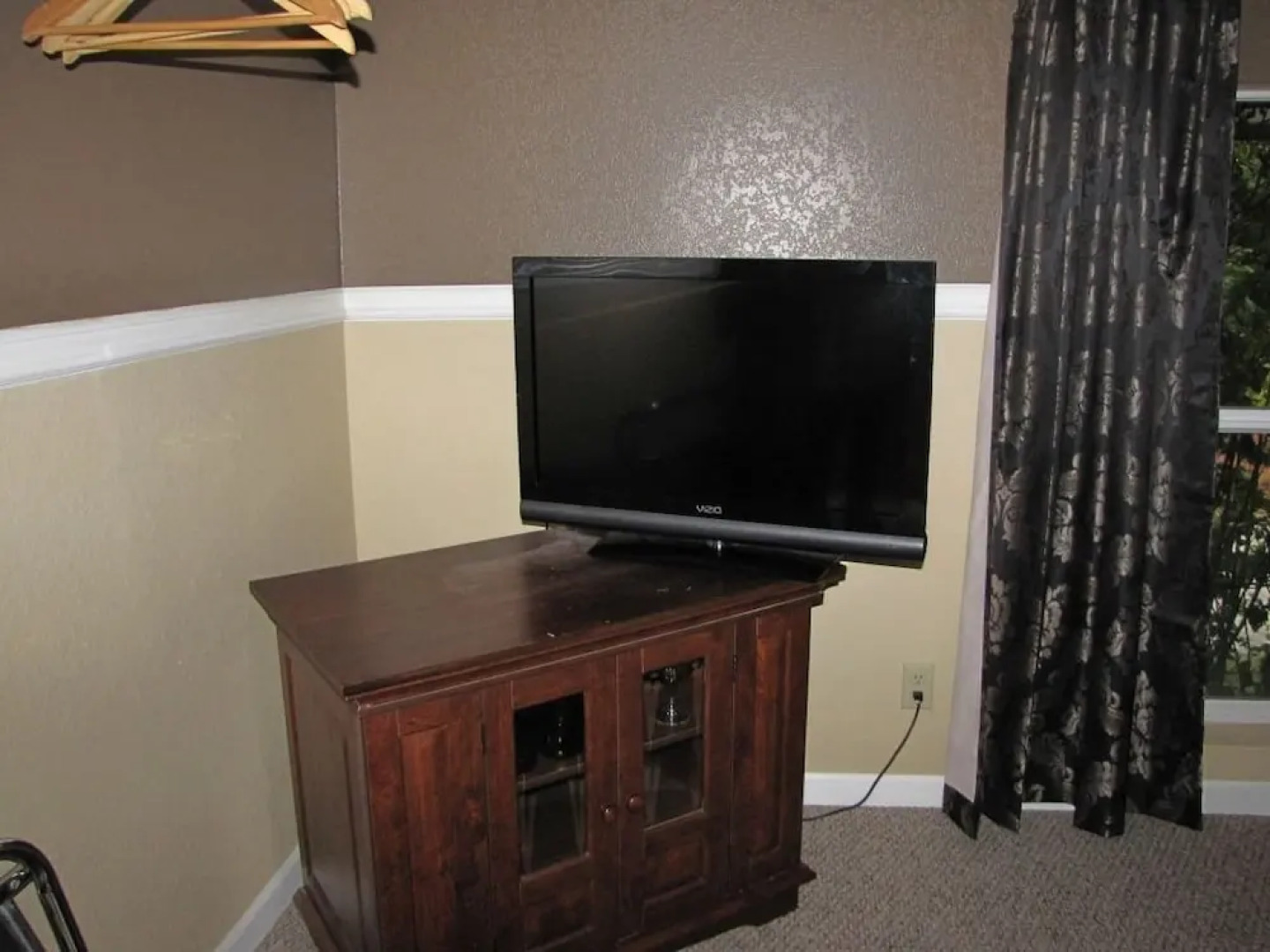 White House Inn on the Waterfront