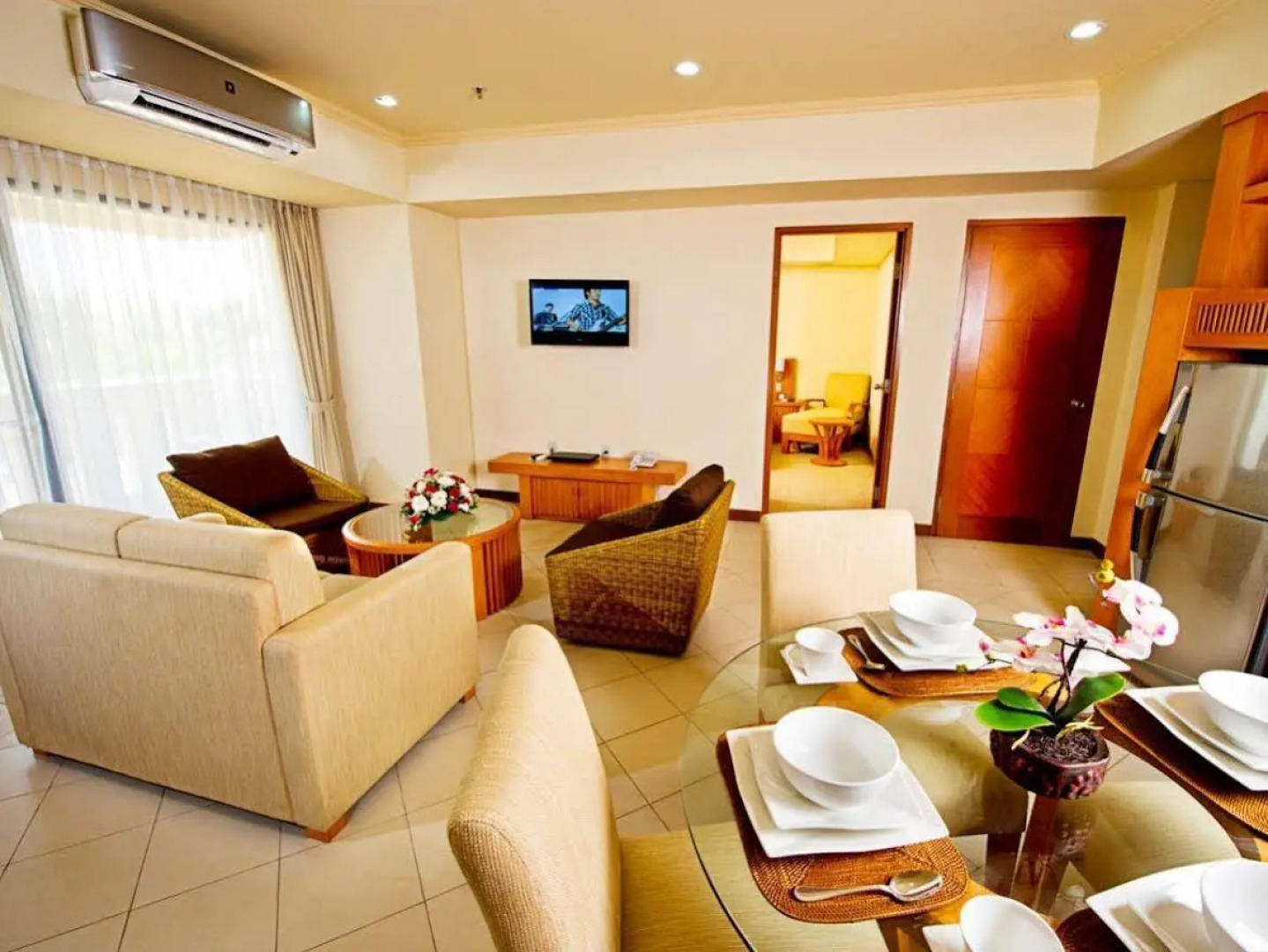 Puri KIIC Golf View Hotel