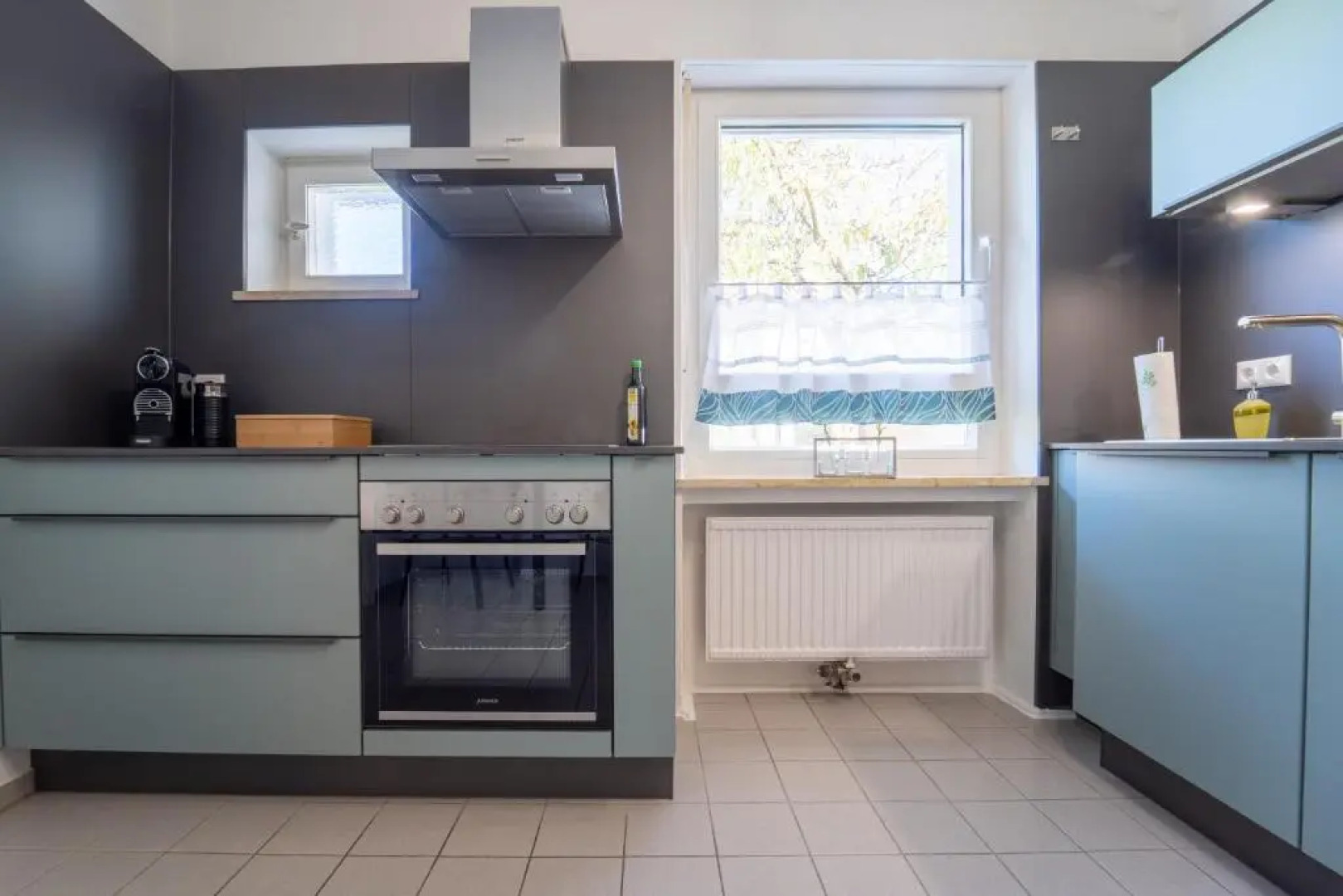 dreamcation - Ehemaliges Pfarrhaus, 3D-Tour, 4 SZ, Terrasse, BBQ, Küche, Garten, 140qm