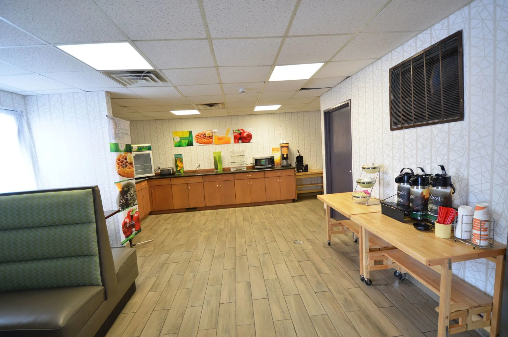 Quality Inn Alexis Rd