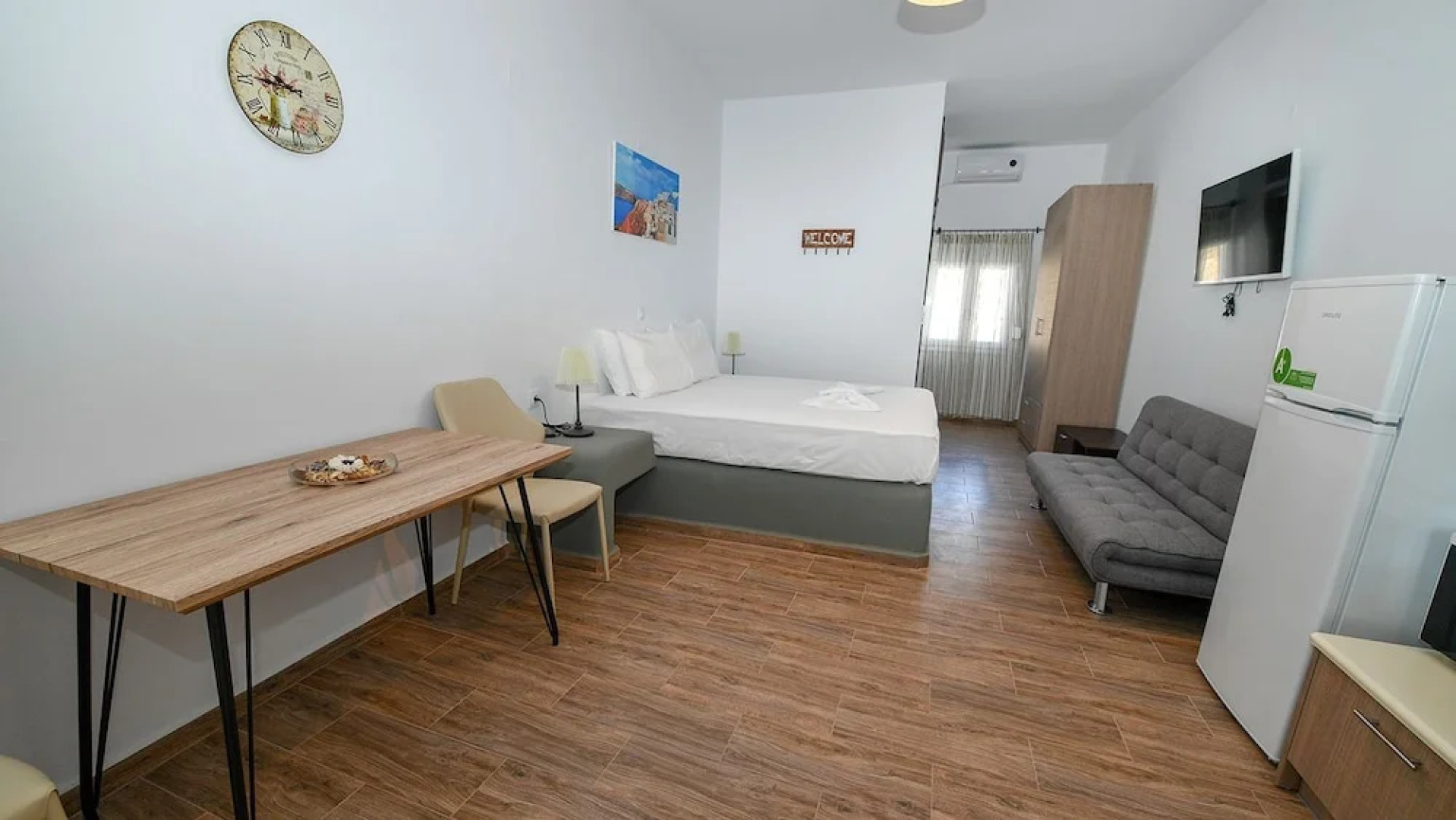 Thirassia Paradise Suites