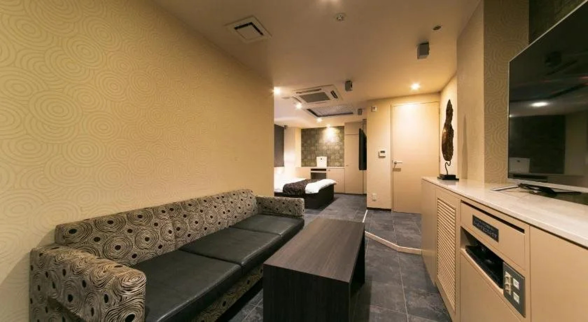 Hotel Lotus Toyonaka (Adult Only)