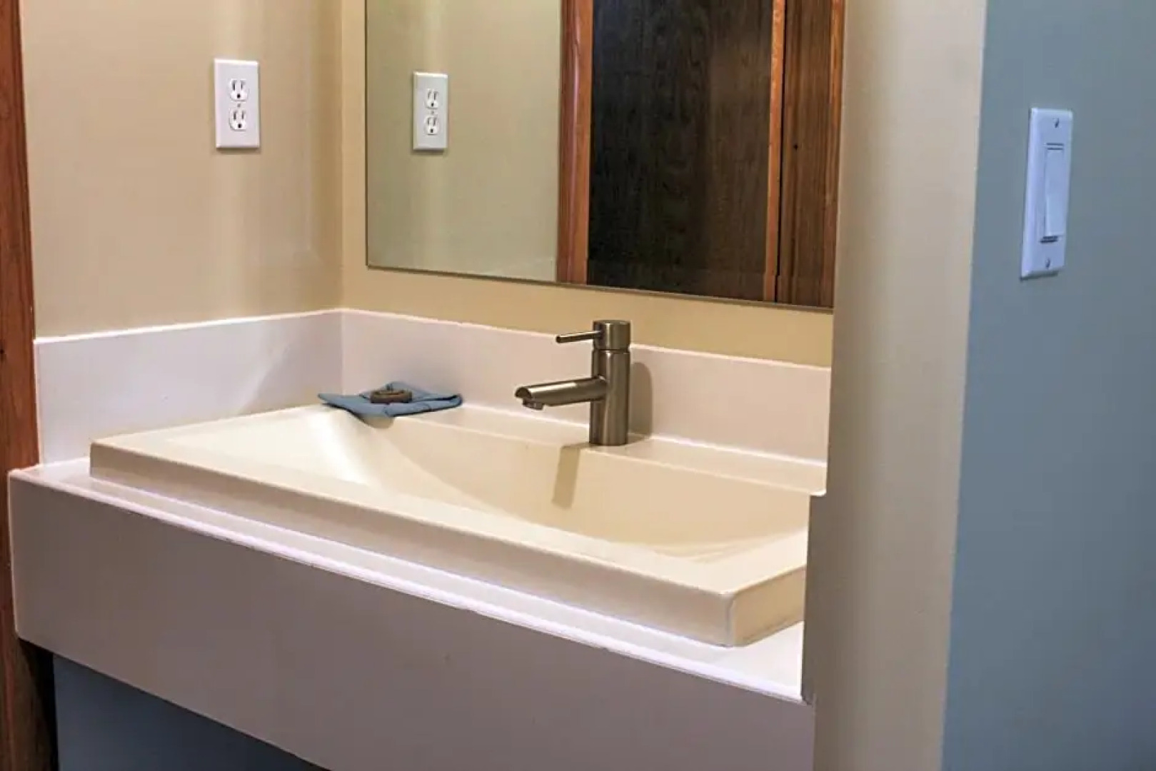 La Huerta Inn & Suites