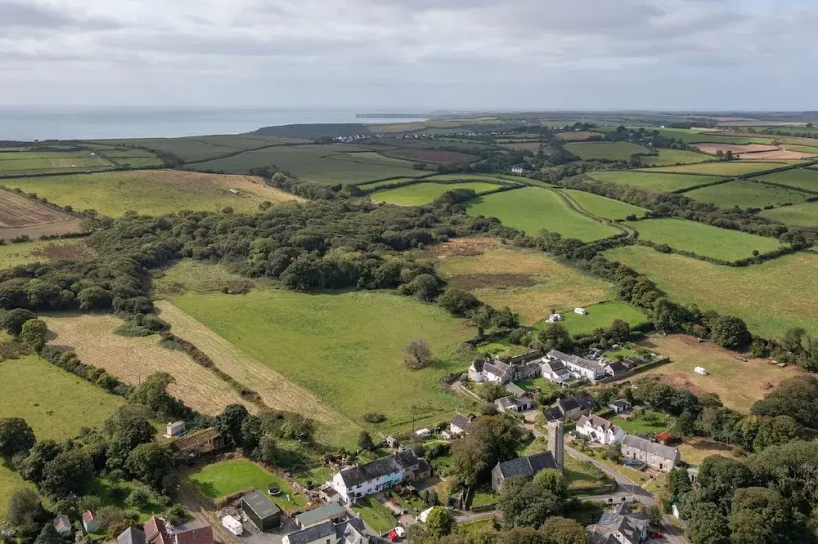 Two Hoots - Peaceful Cottage Rural Views