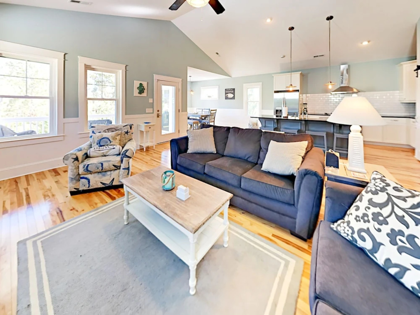 1418 Searay Home 4 Bedrooms 3 Bathrooms Home