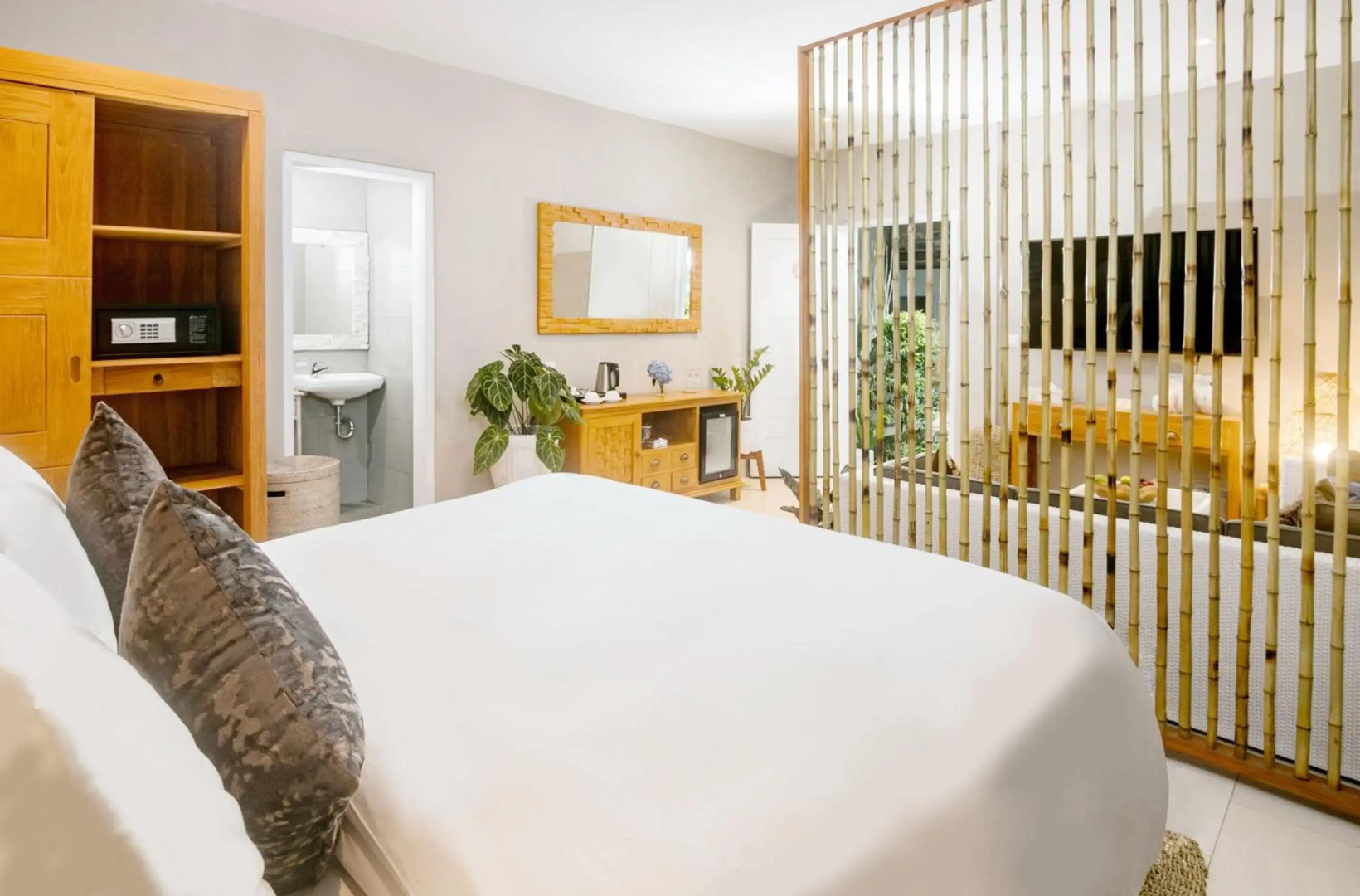 Canvas Escape Resort