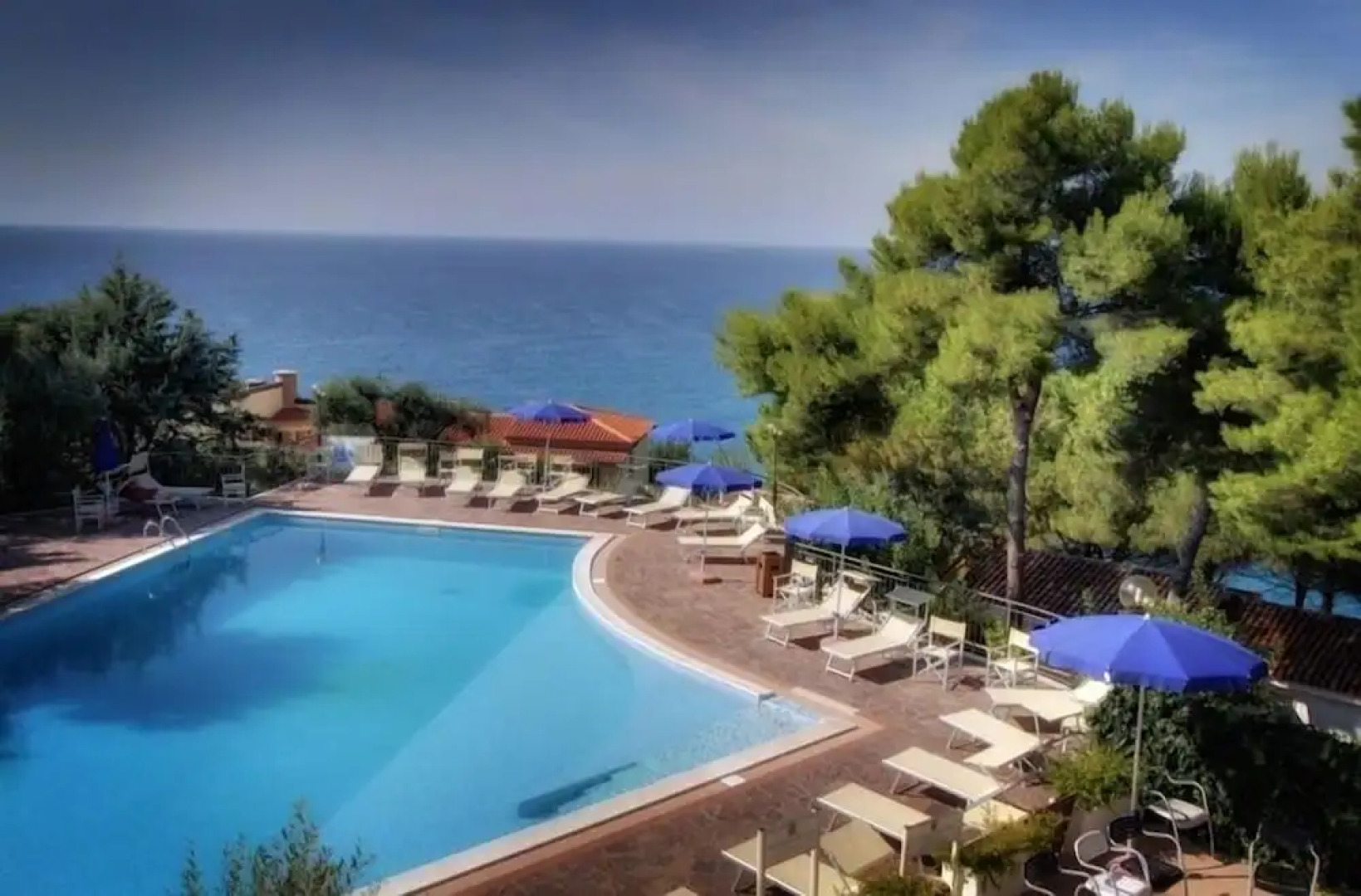 Hotel Guardacosta - Surrise