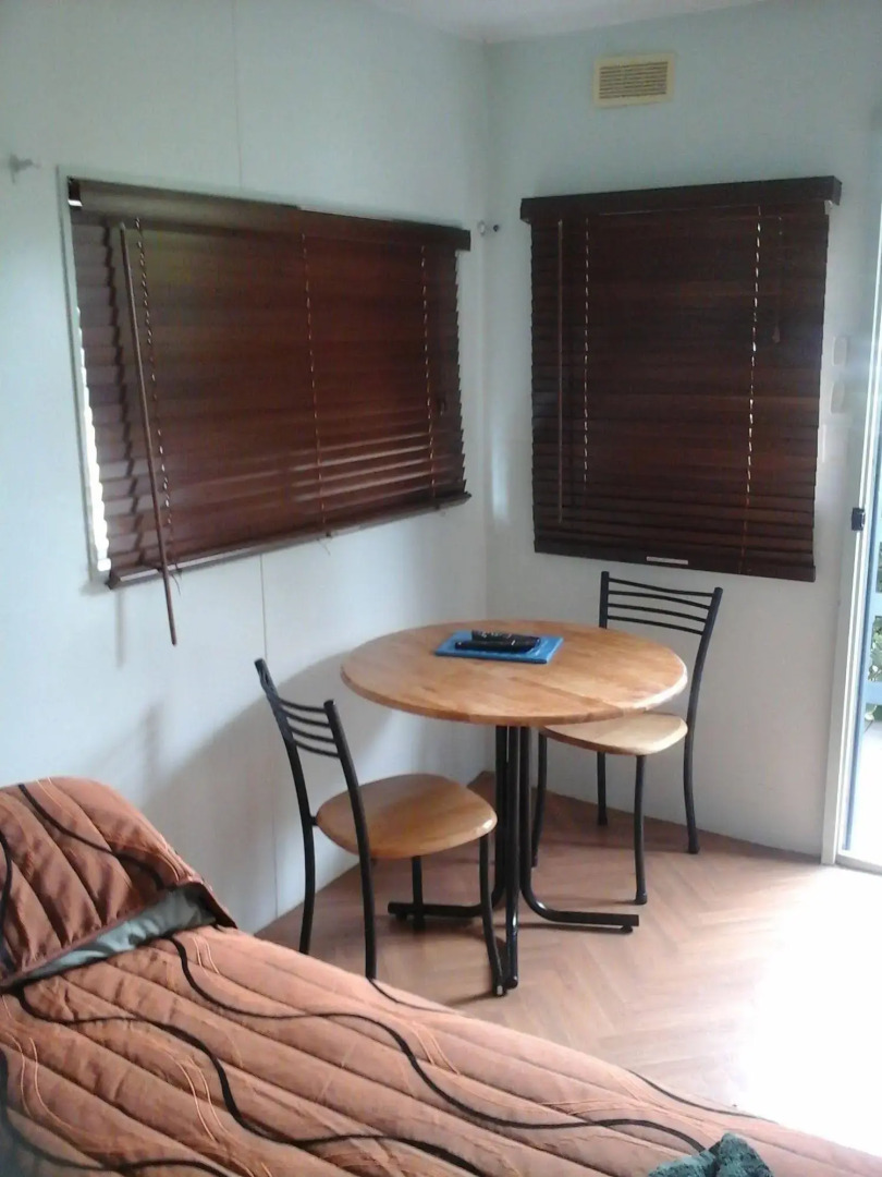 Riverside Tourist Park