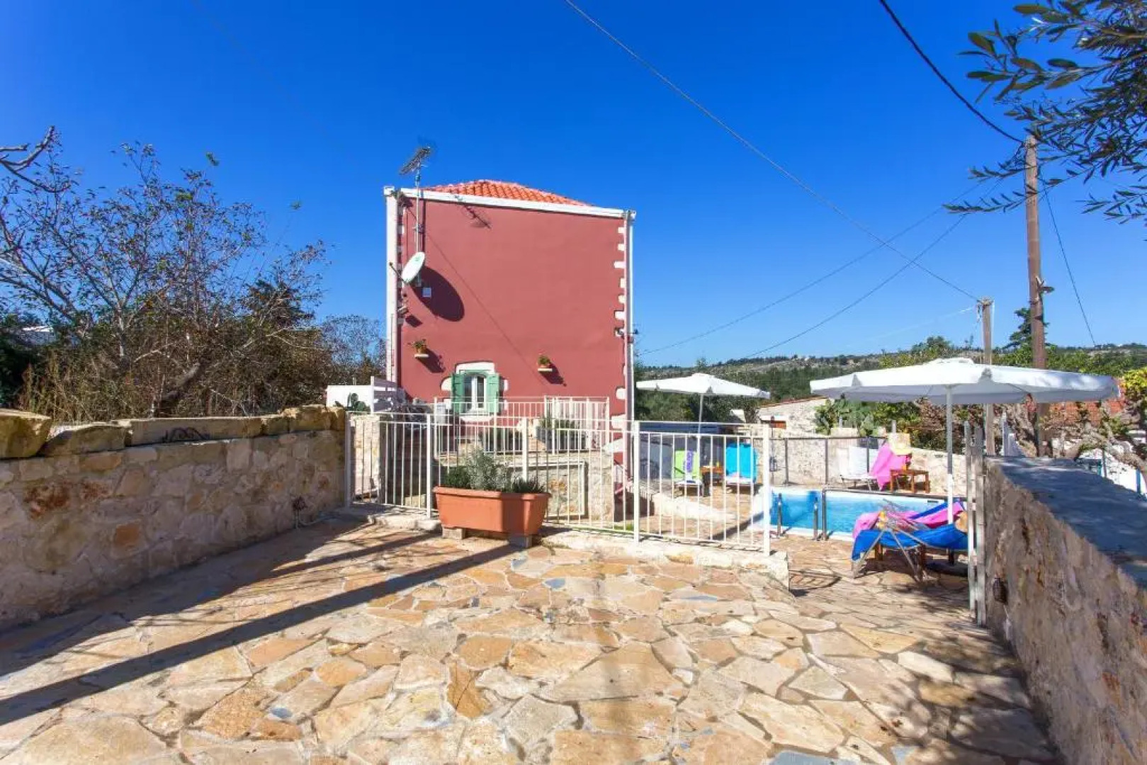 Horizon Villa Likotinara