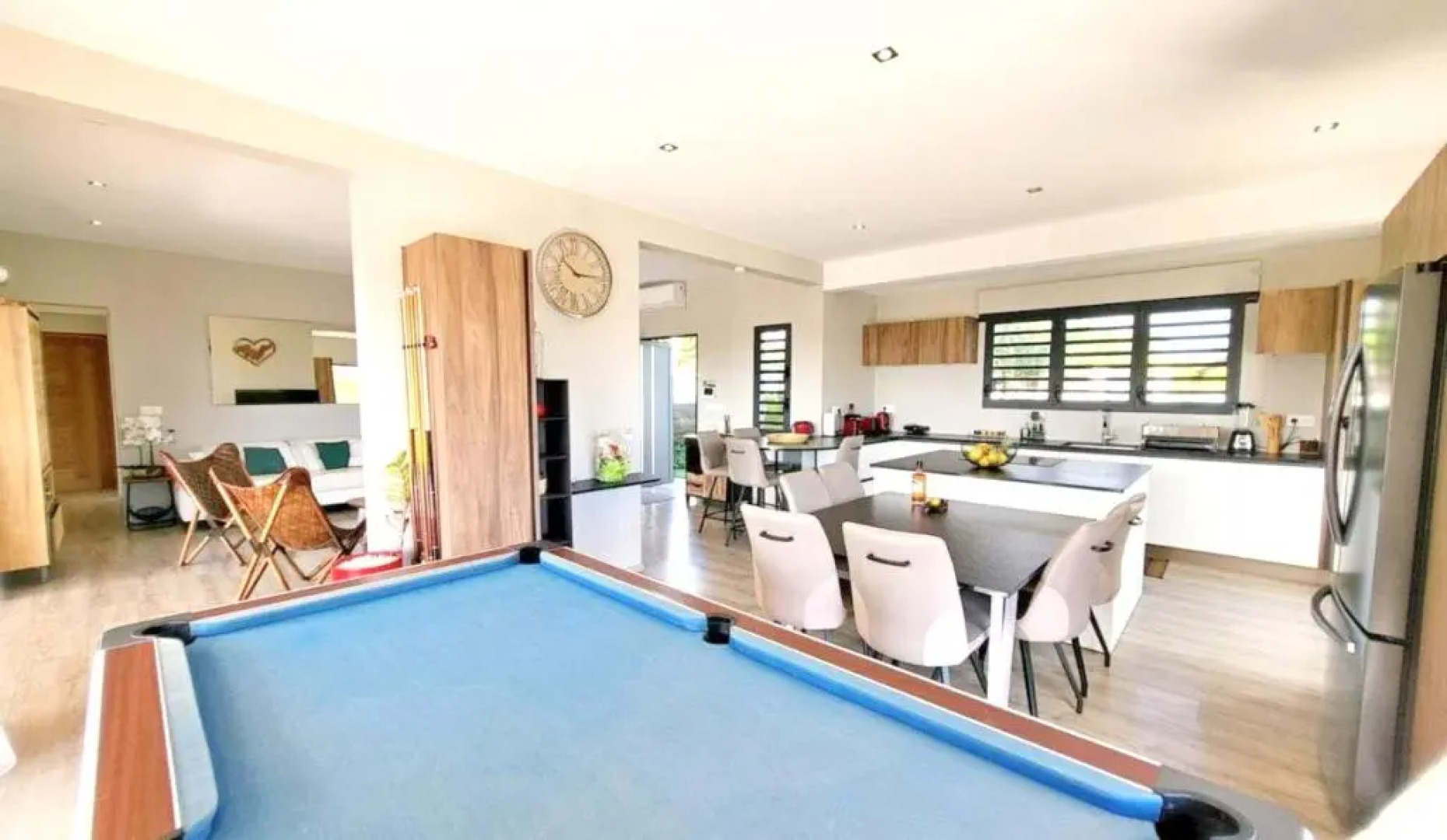 Villa de 3 chambres avec vue sur la mer piscine privee et jardin clos a Goyave a 2 km de la plage