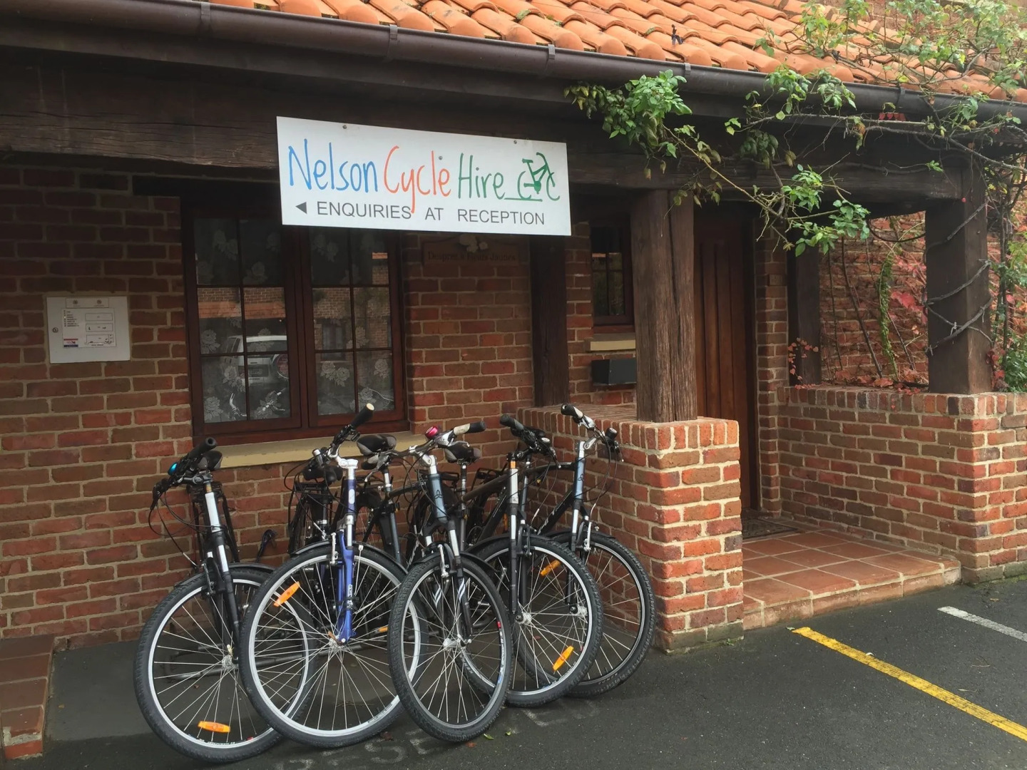 Grand Arden Monaco Nelson