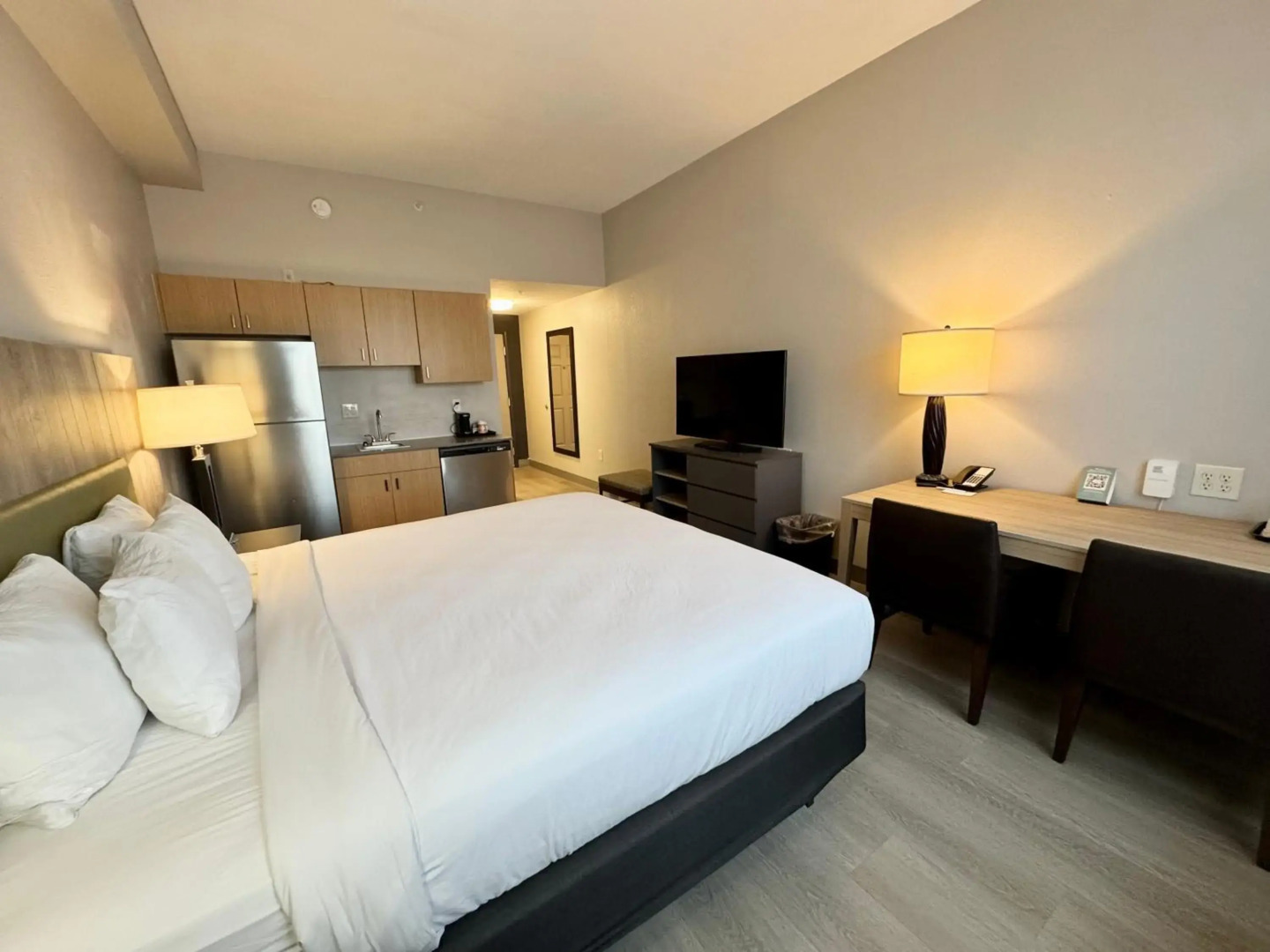 Country Inn & Suites by Radisson, Port Charlotte, FL