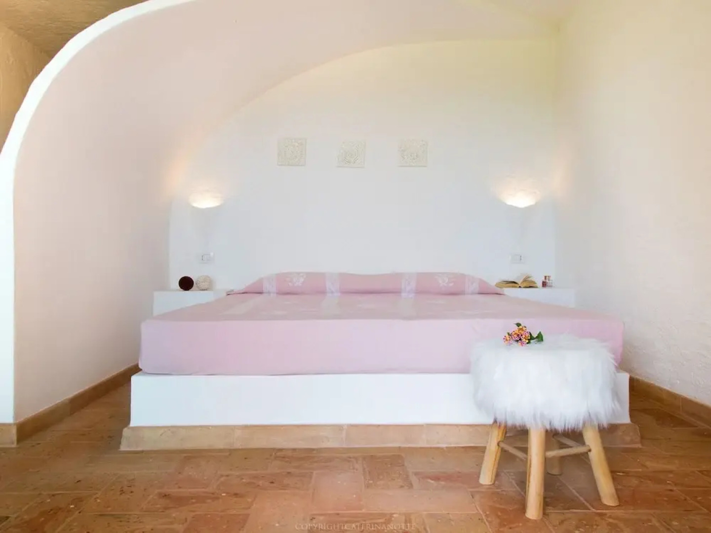 Luxe Cote Stay- Elegant Villa