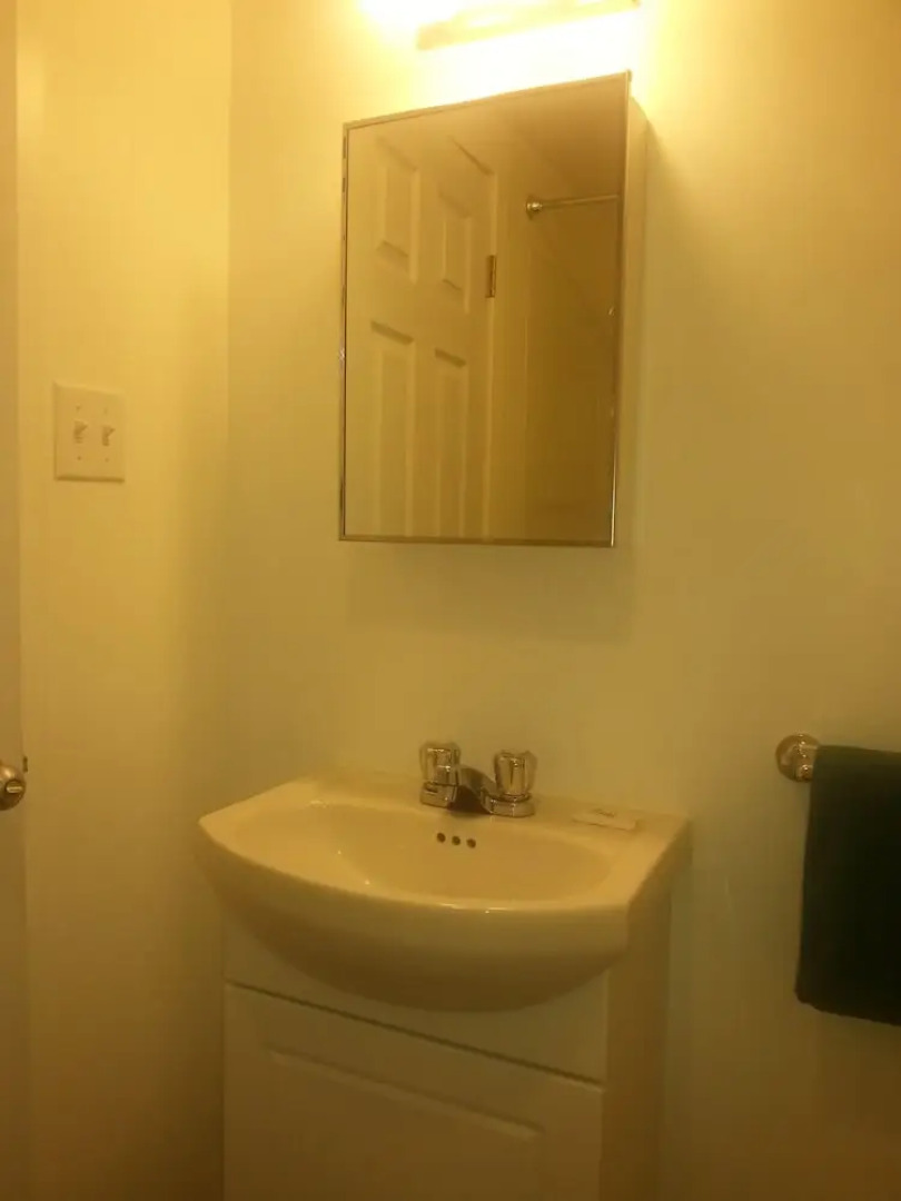 Country Squire Motor Inn