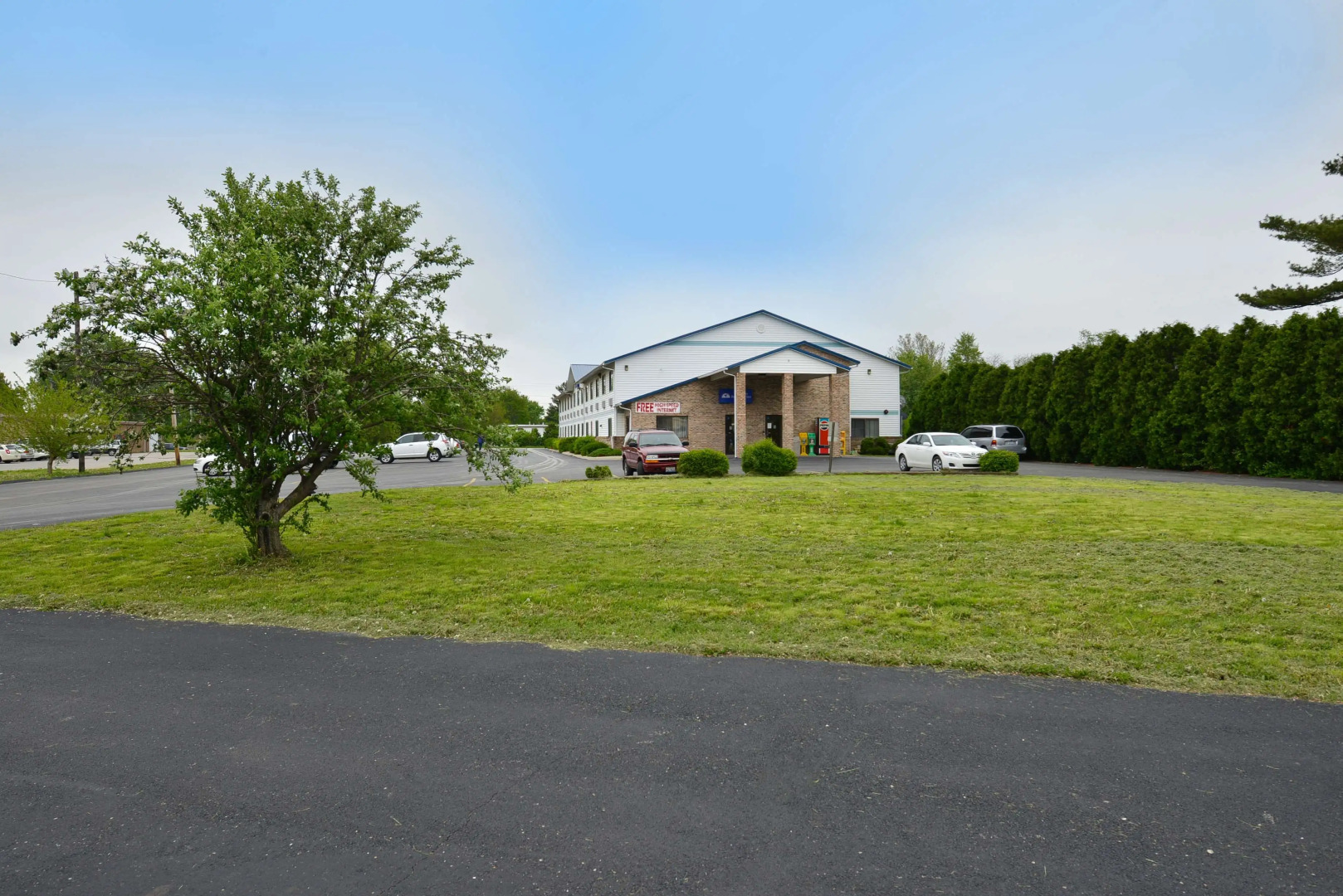 Americas Best Value Inn Champaign