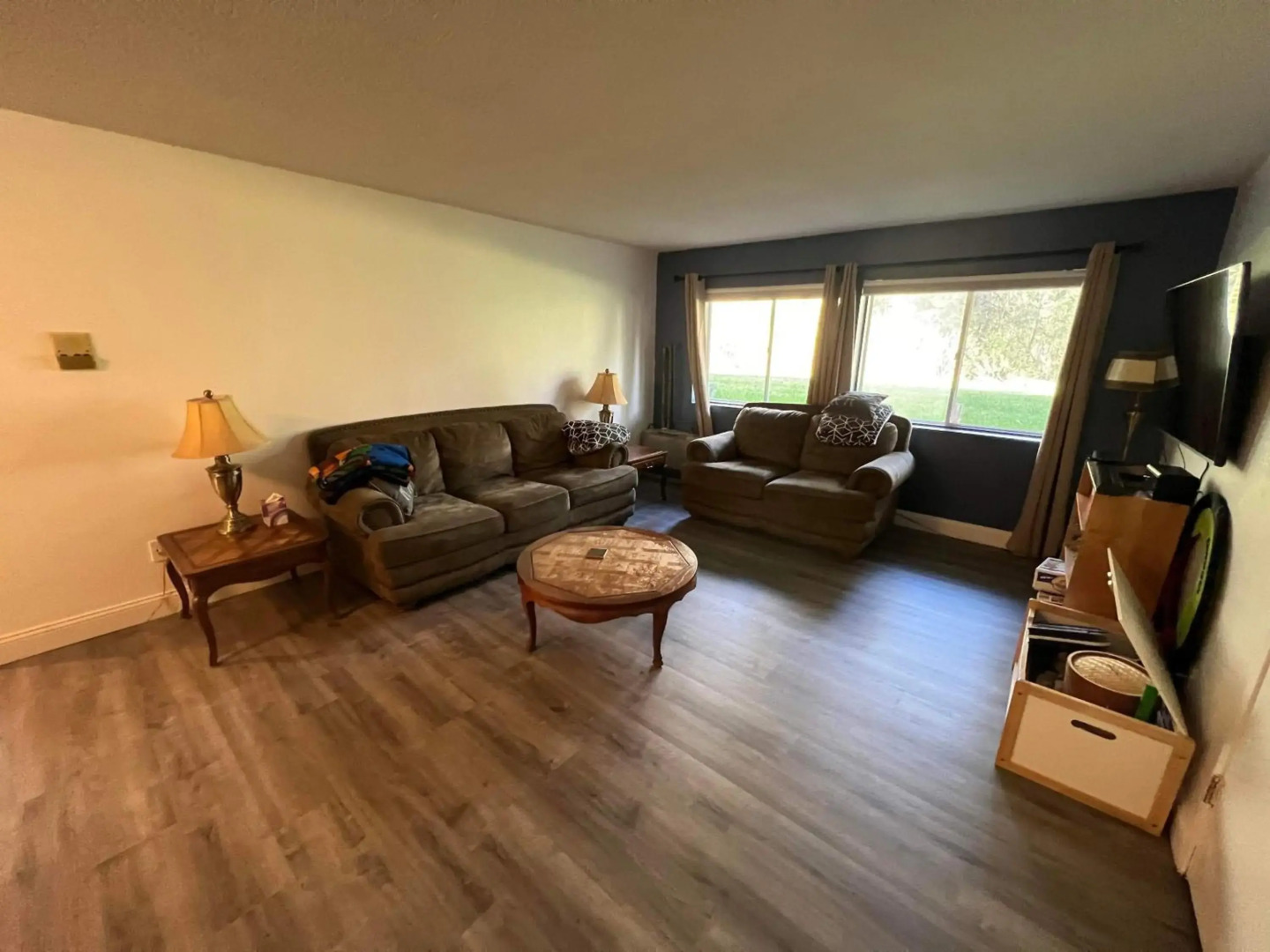 Rustic Girdwood Condo