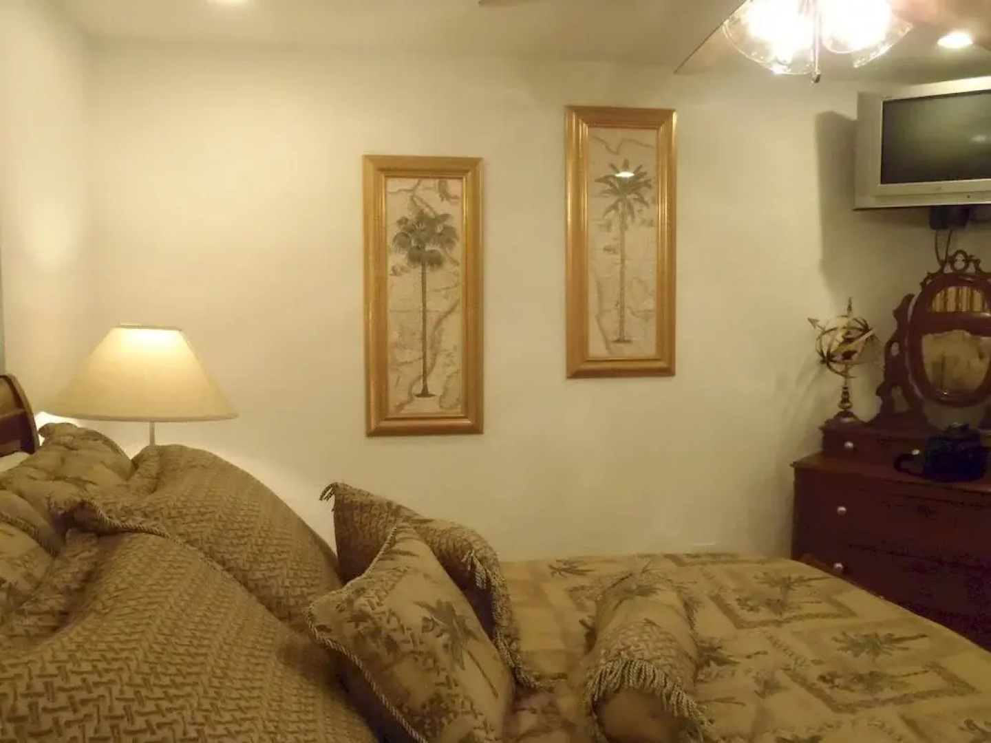 The Great Escape River House