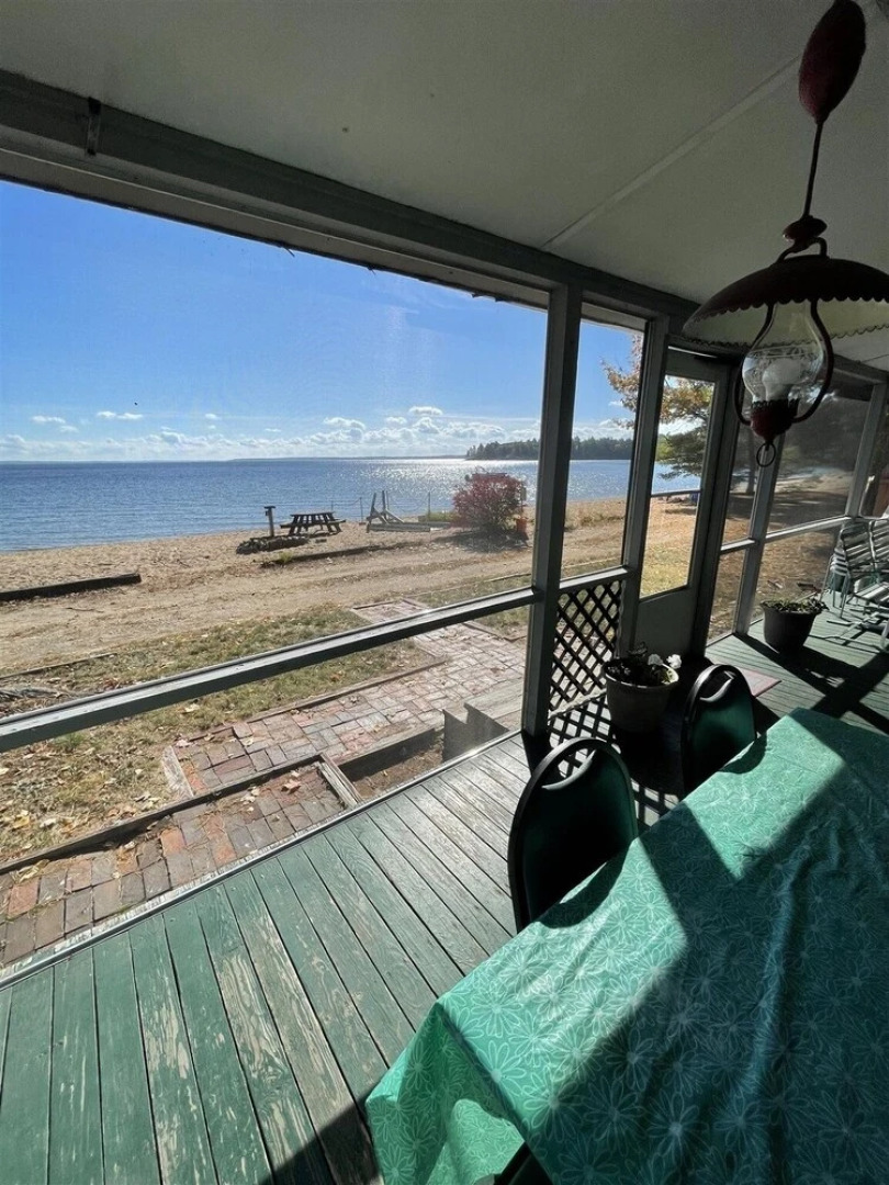 1901 House Limit 10 4 Bedroom Cottage by RedAwning