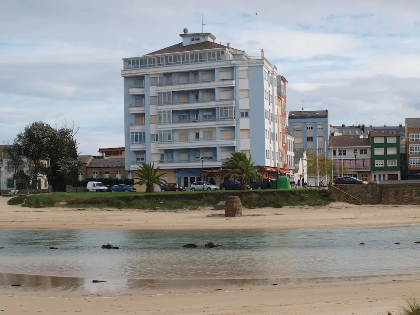 Piso encima de la playa en San Ciprián