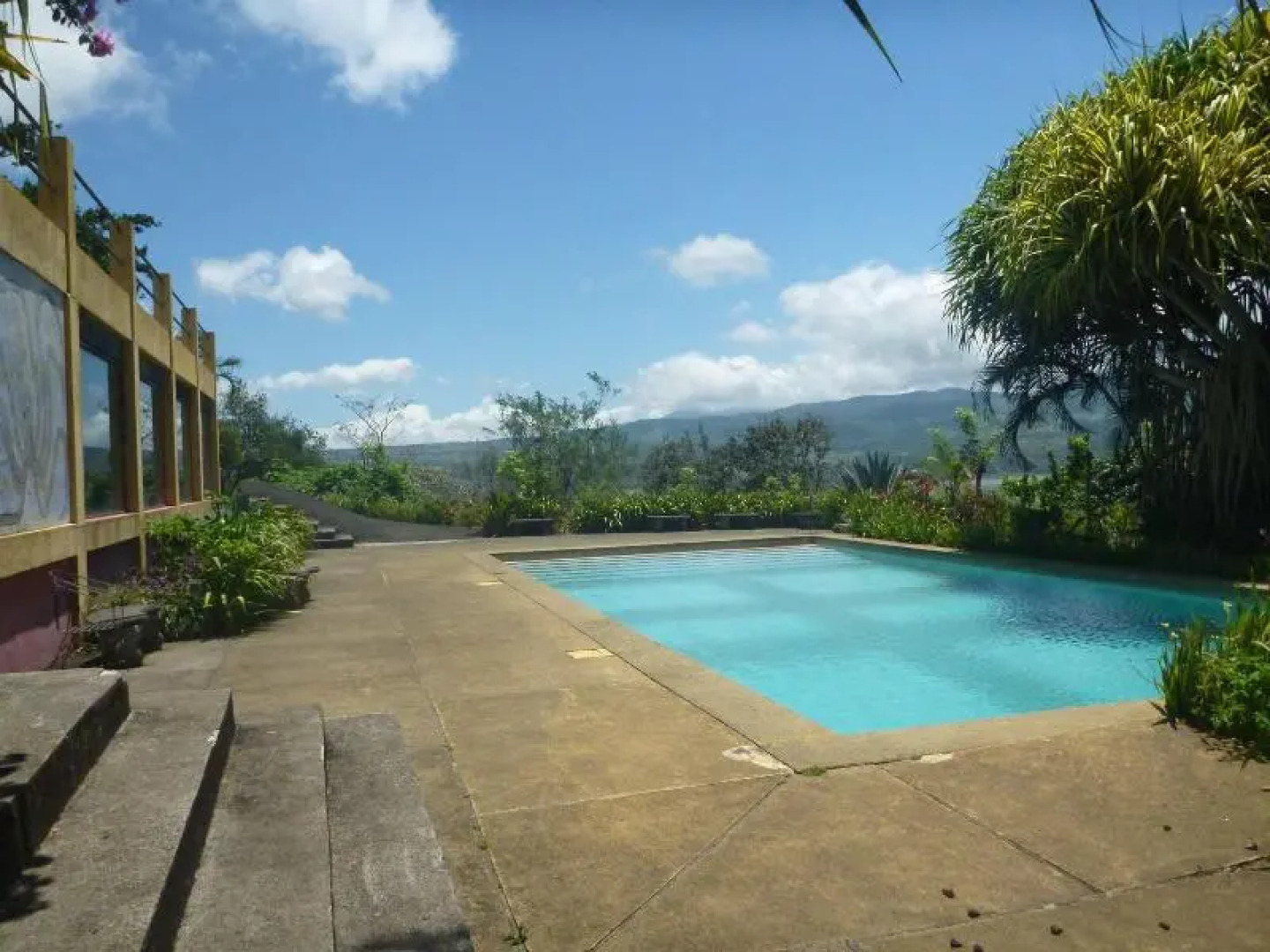 Lake Arenal Hotel & Brewery
