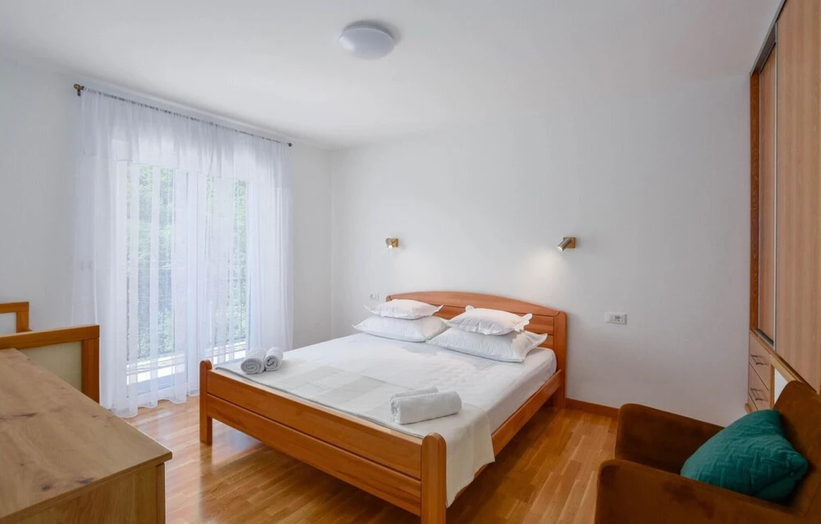 Beautiful Home in Sinj With 5 Bedrooms, Wifi and Outdoor Swimming Pool