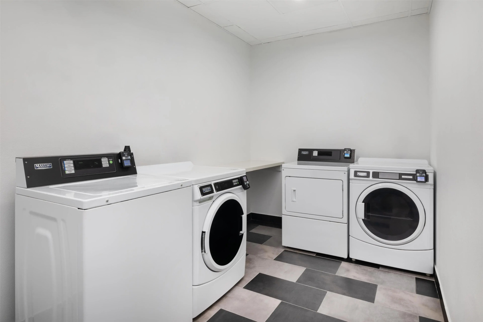 GLō Best Western Enid OK Downtown/Convention Center Hotel