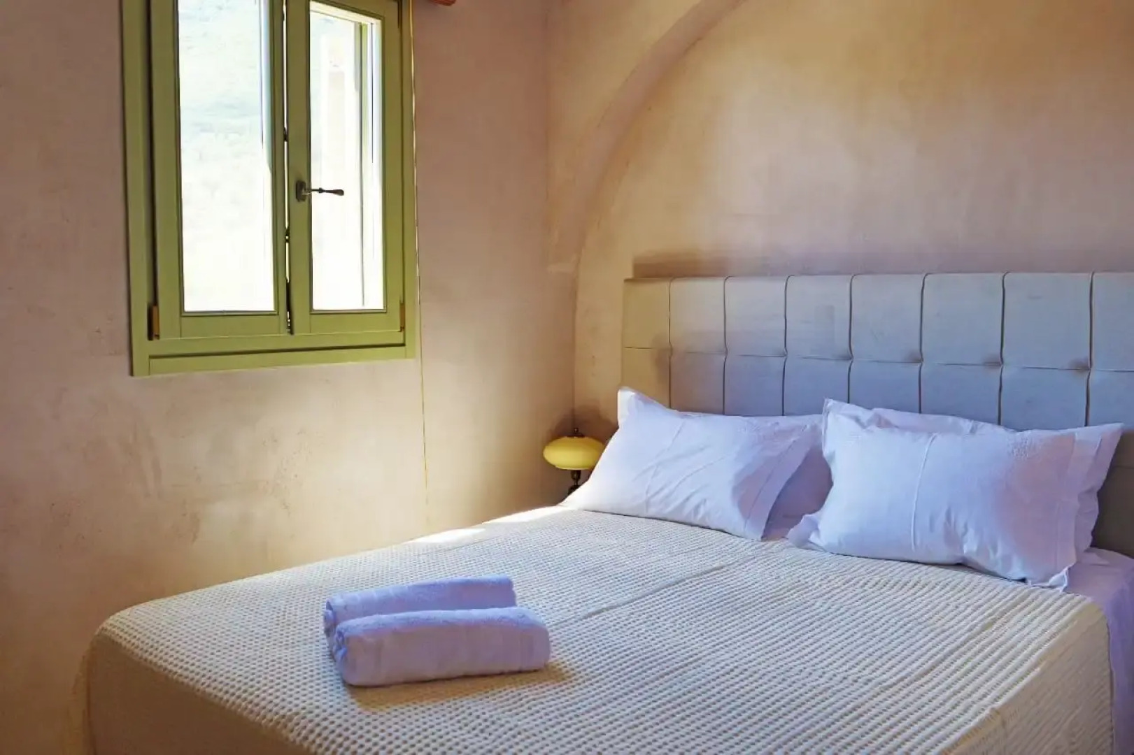 Rock n' Olive Villas