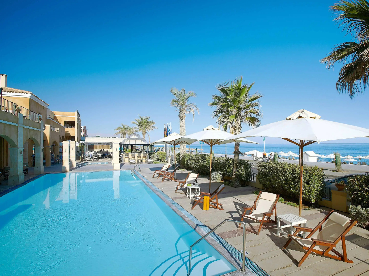 Grecotel Plaza Beach House