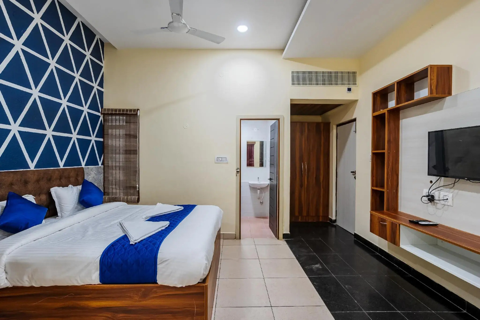 Hotel Palanisamy - MG Road