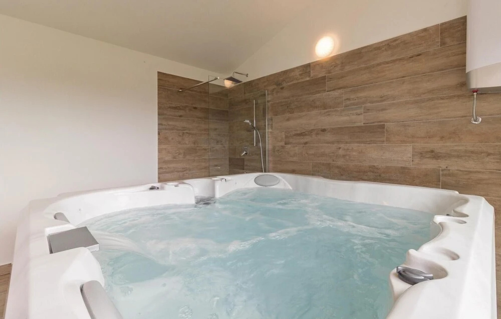 Nice Home in Radeki Polje With Sauna, Wifi and 4 Bedrooms