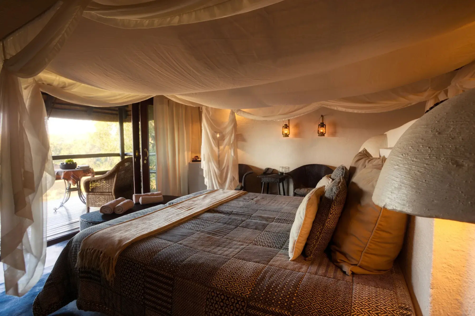 Nyati Safari Lodge