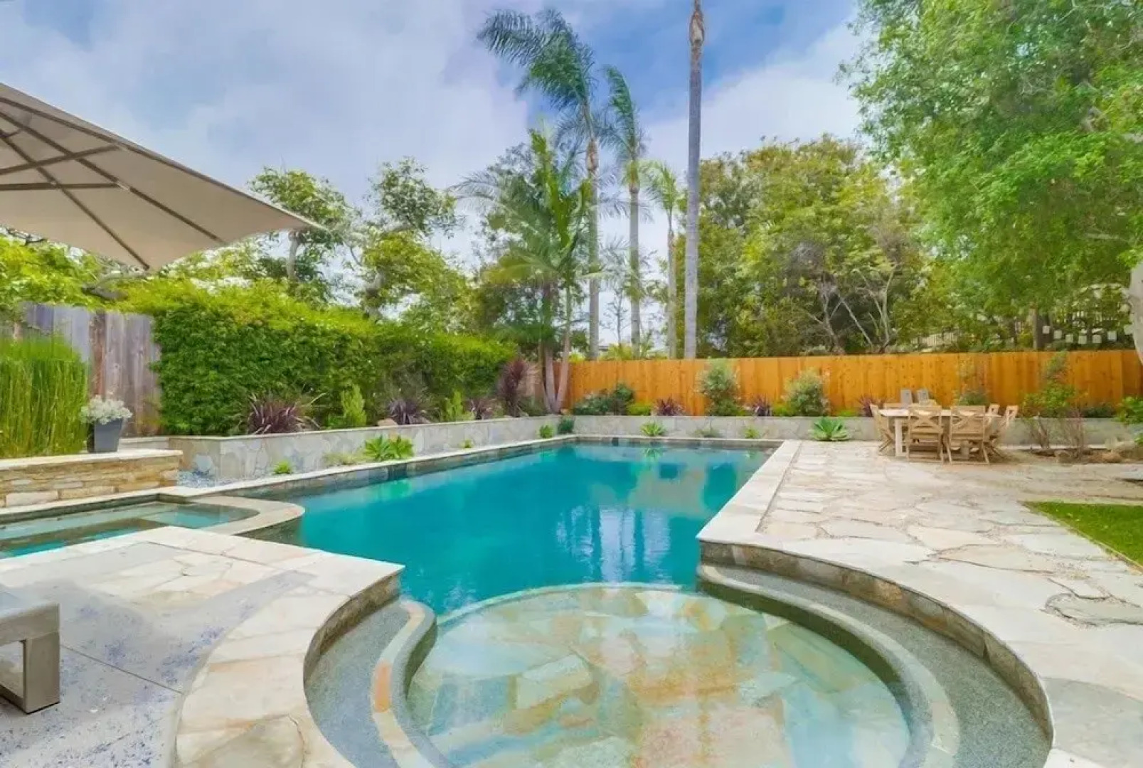 1155 Hymettus Ave 4 Bedroom Home by Redawning