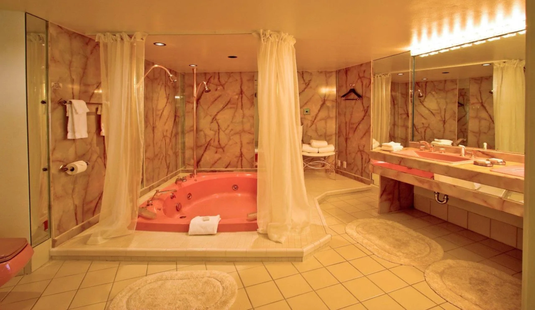 Ashland Hills Hotel & Suites