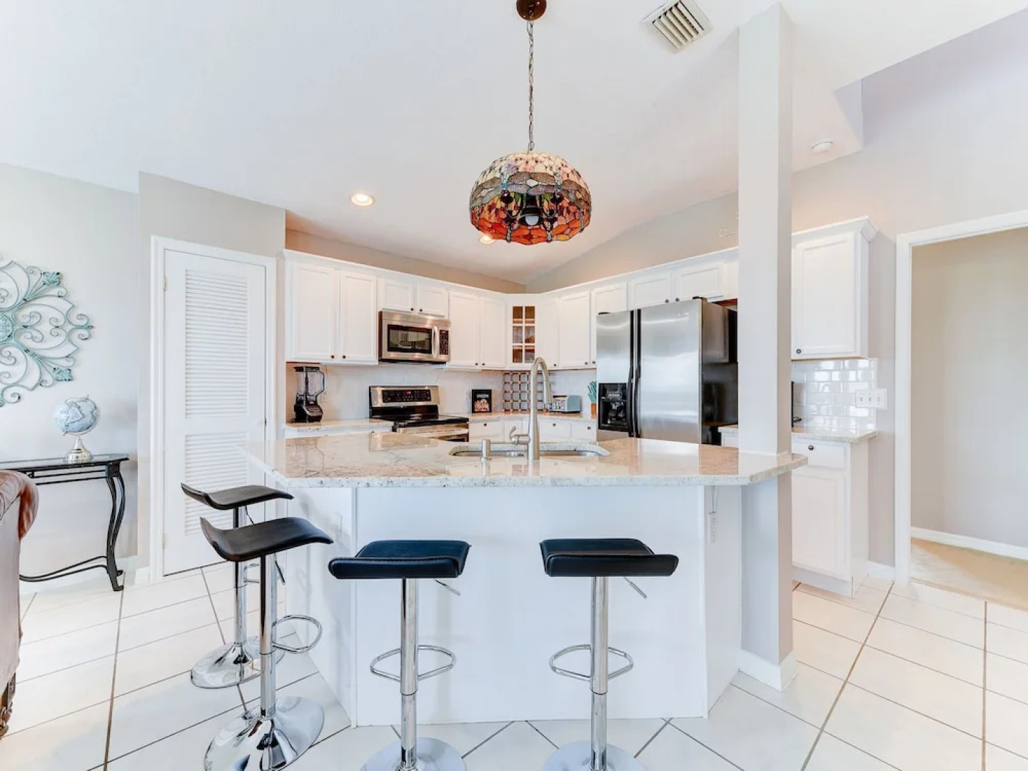 Sea Forever Upper Level by Vtrips