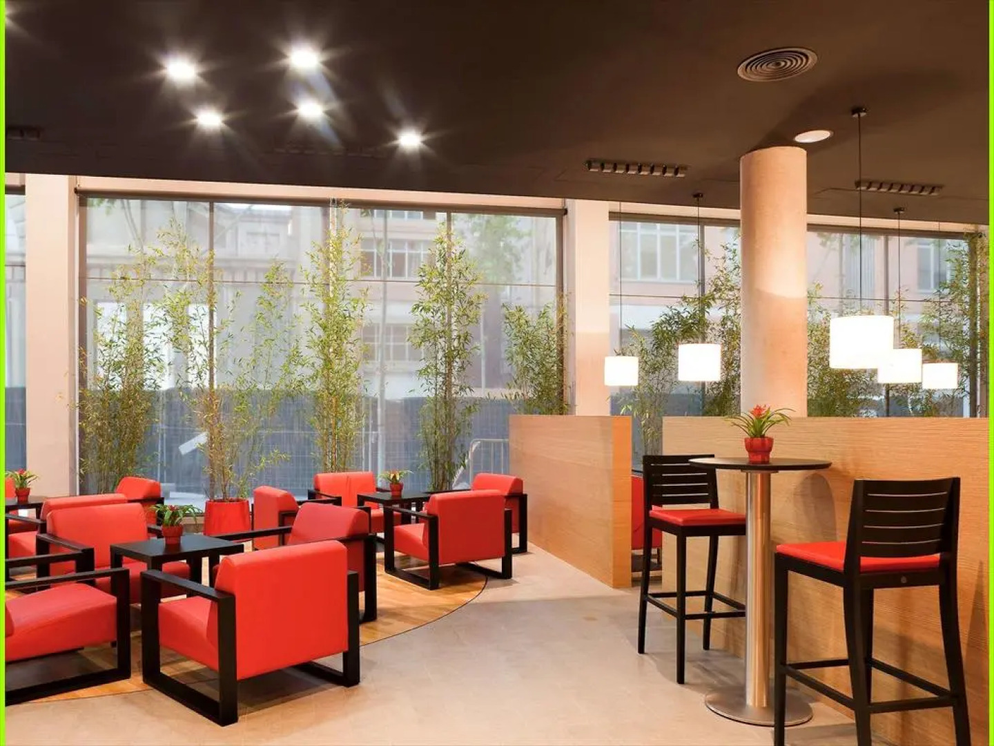 Отель ibis Barcelona Pza Glories 22