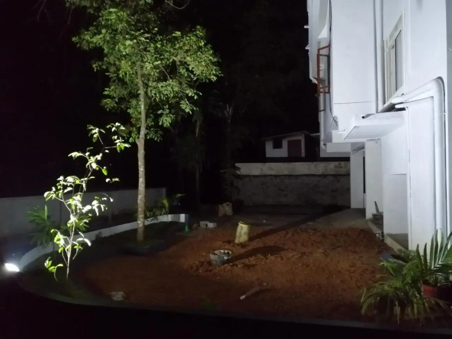 B&B Apartments by OYO Rooms