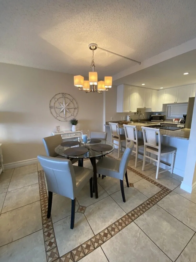 Bay Oaks by Beachside Management