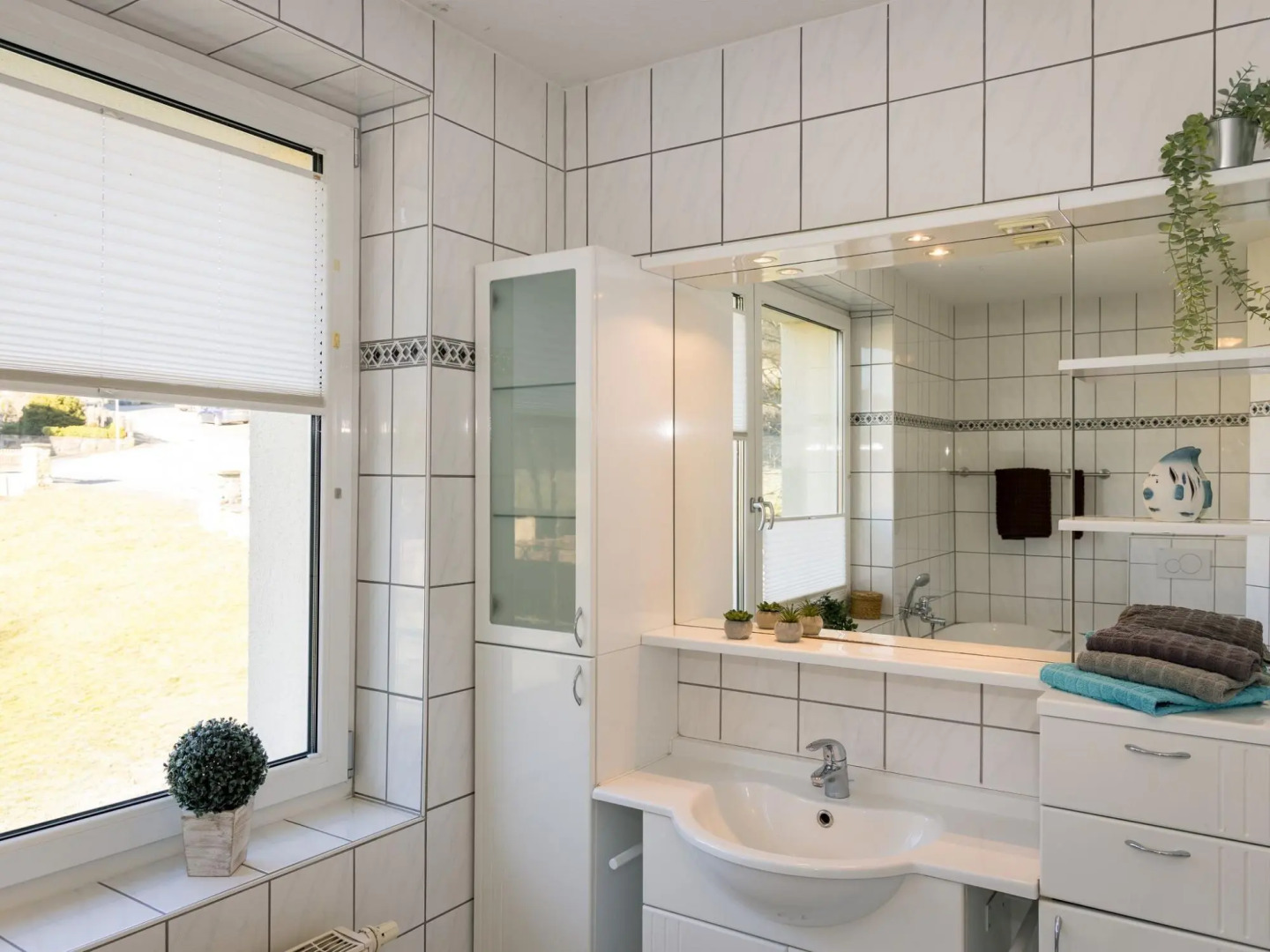 Large Apartment in the Beautiful Sauerland With Garden, Patio and Sauna