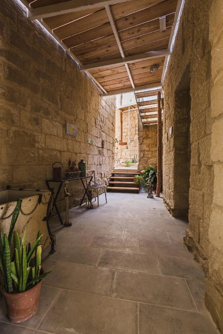 Talbot and Bons Boutique Bed & Breakfast