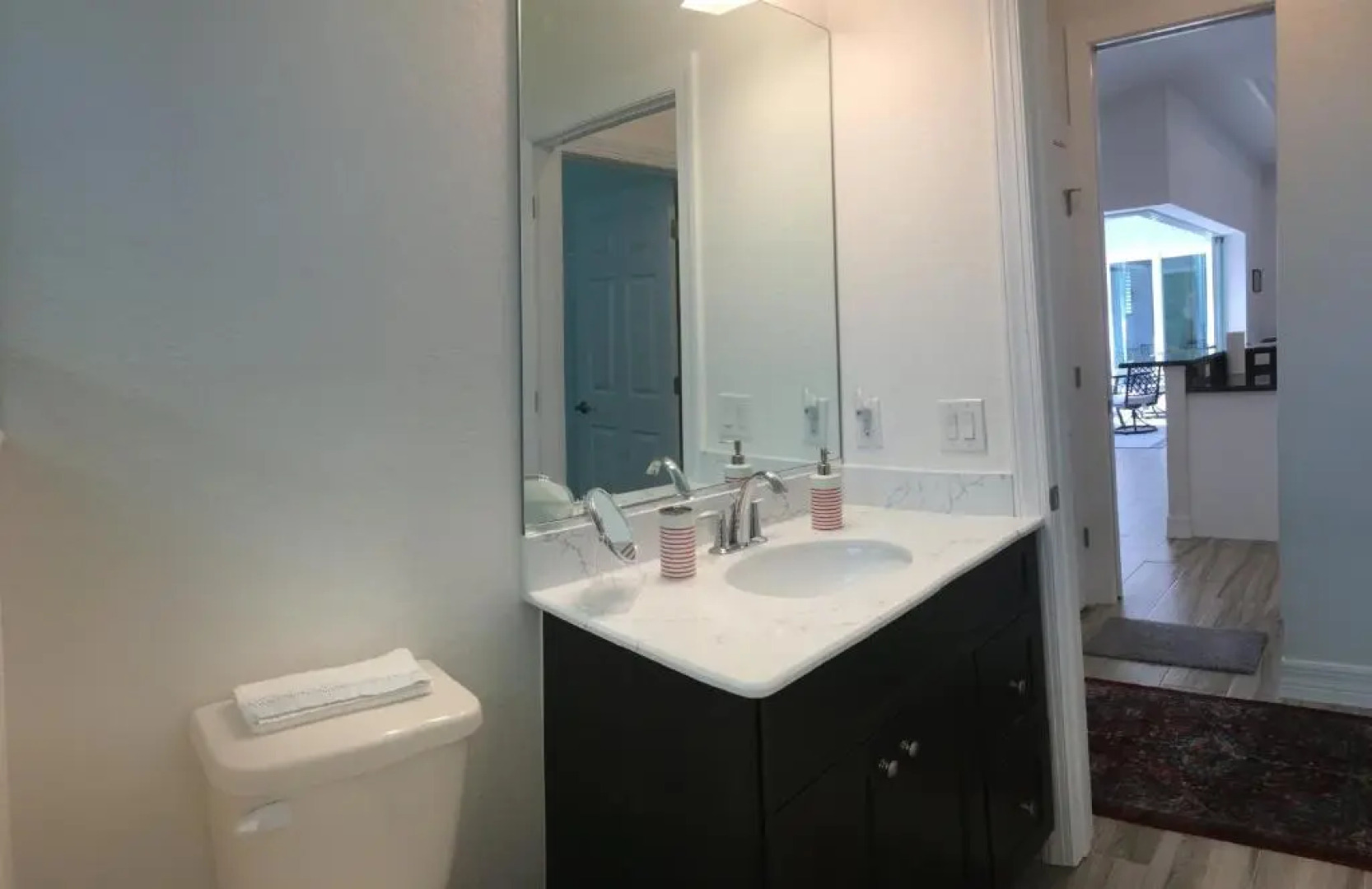 Florida Secret - Private Villa with heated pool - sleeps 8