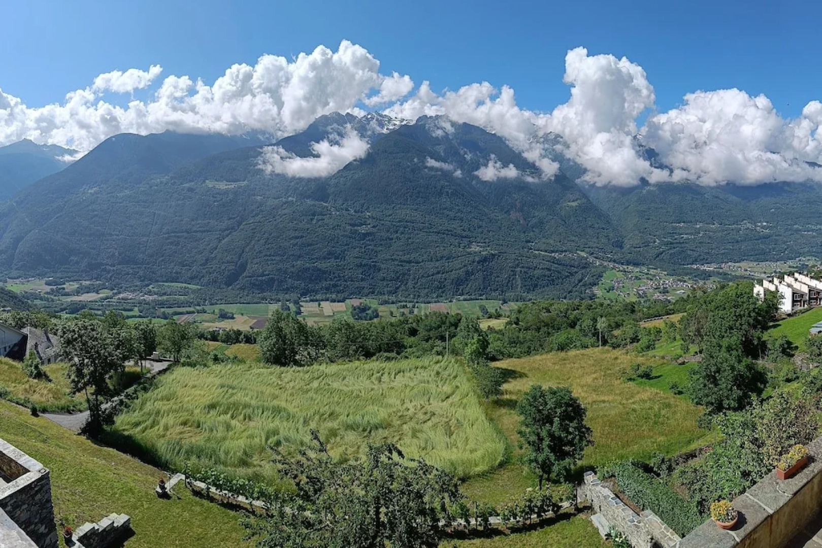 Palazzo Juvalta Resort