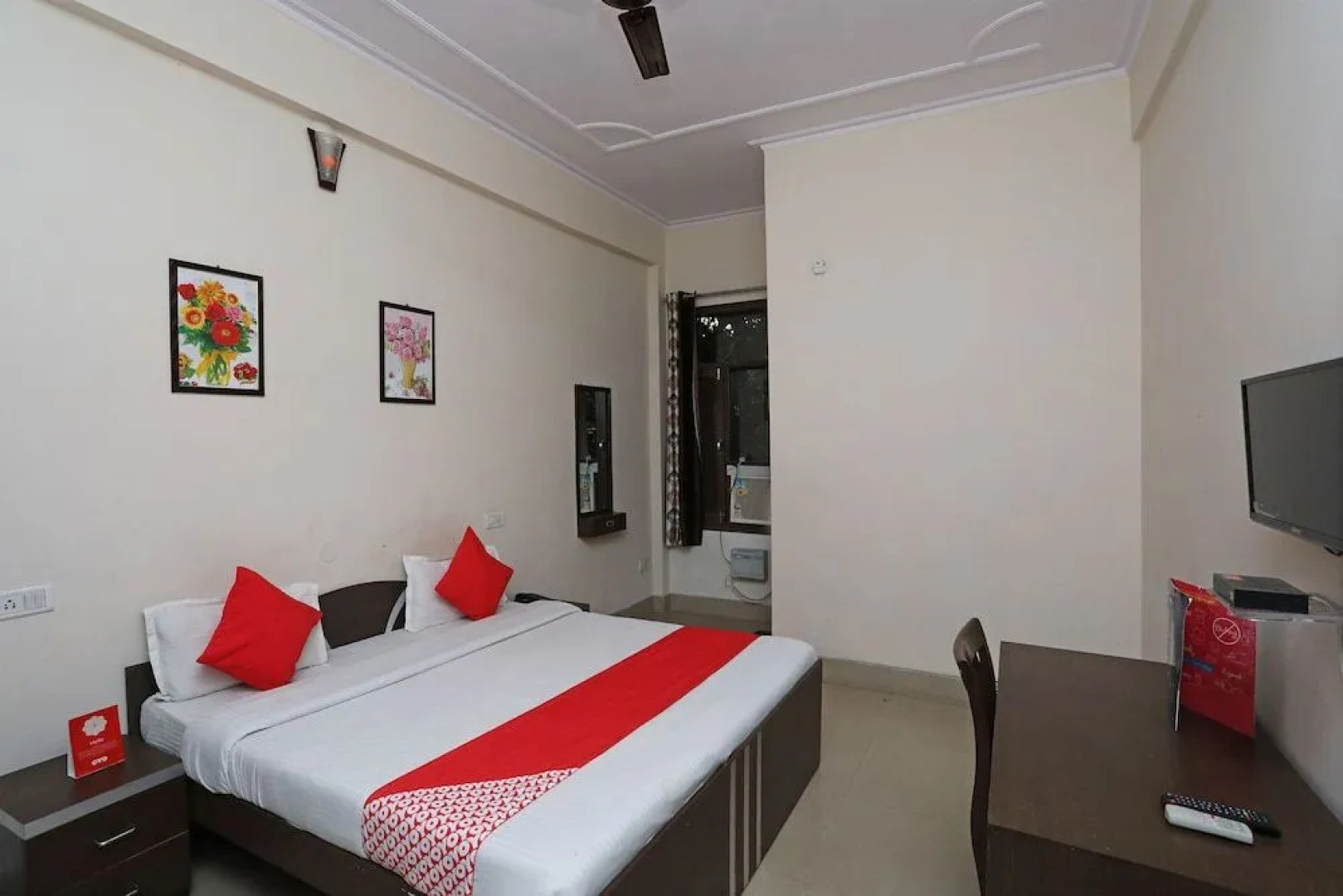 Oyo 30933 Moriya Palace